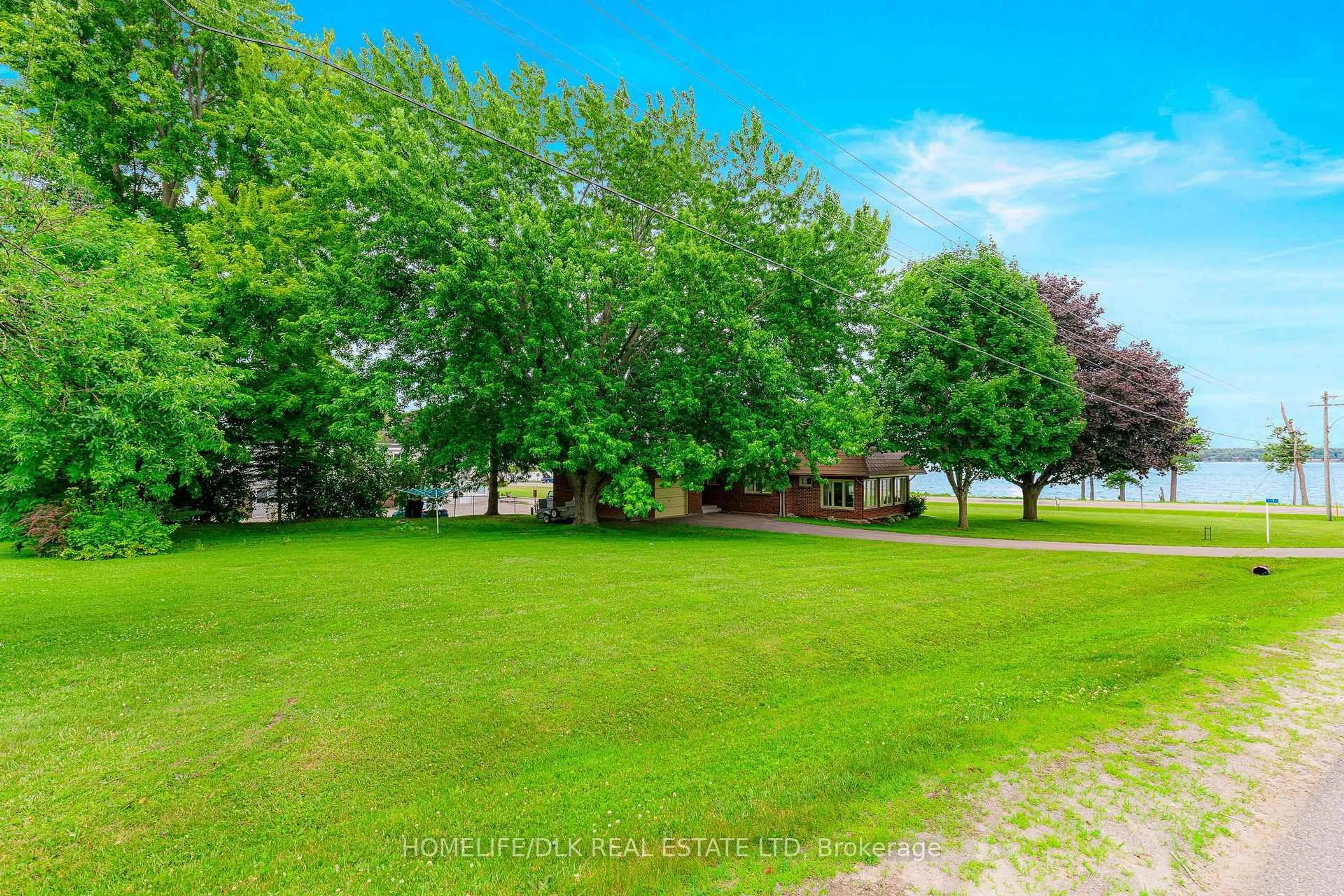 A pic from outside/outdoor area/front of a property/back of a property/a pic from drone, unknown for 1 Wood St, Augusta Ontario K6V 5T1