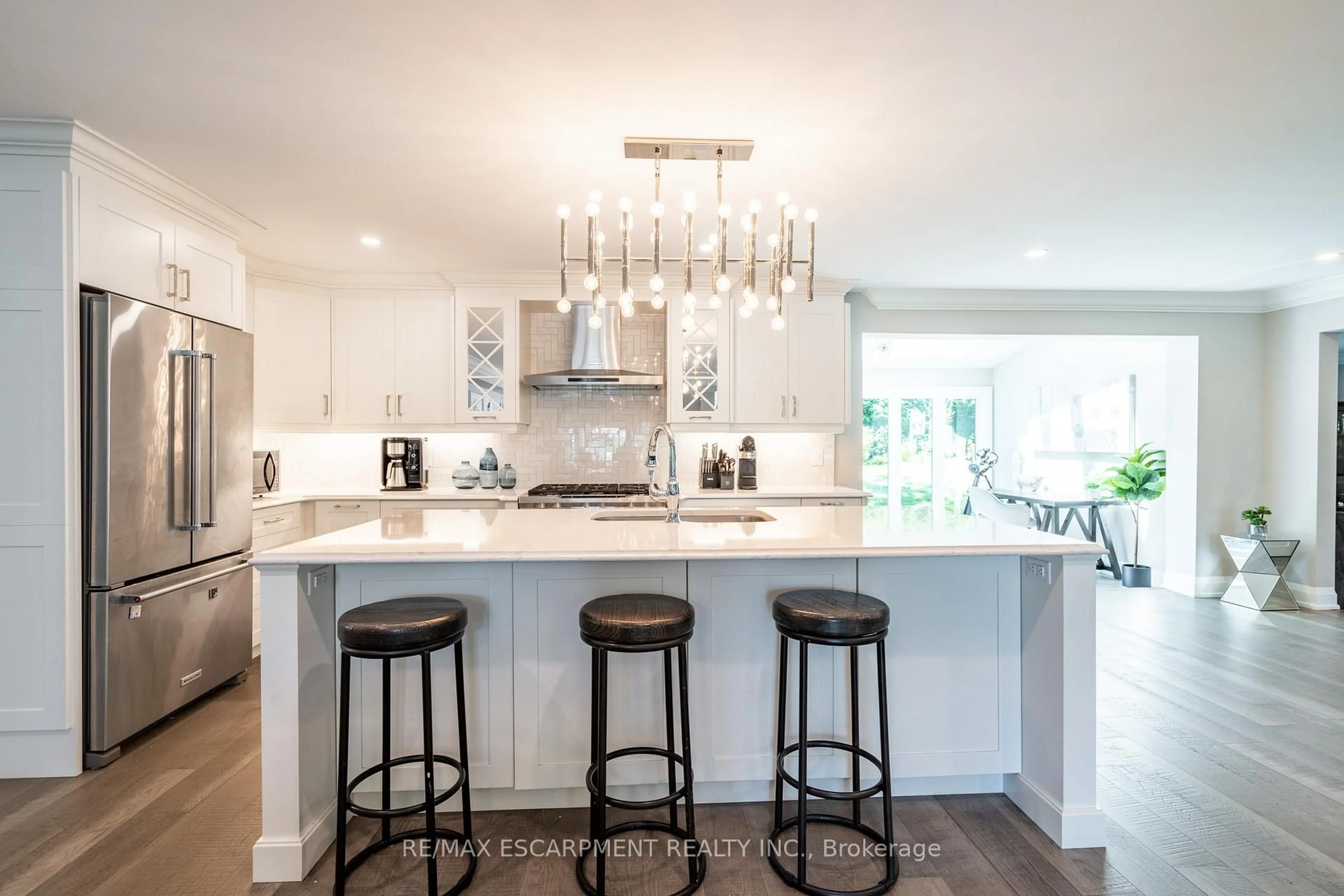 Contemporary kitchen, ceramic/tile floor for 81 Flanders Dr, Hamilton Ontario L8B 0G6