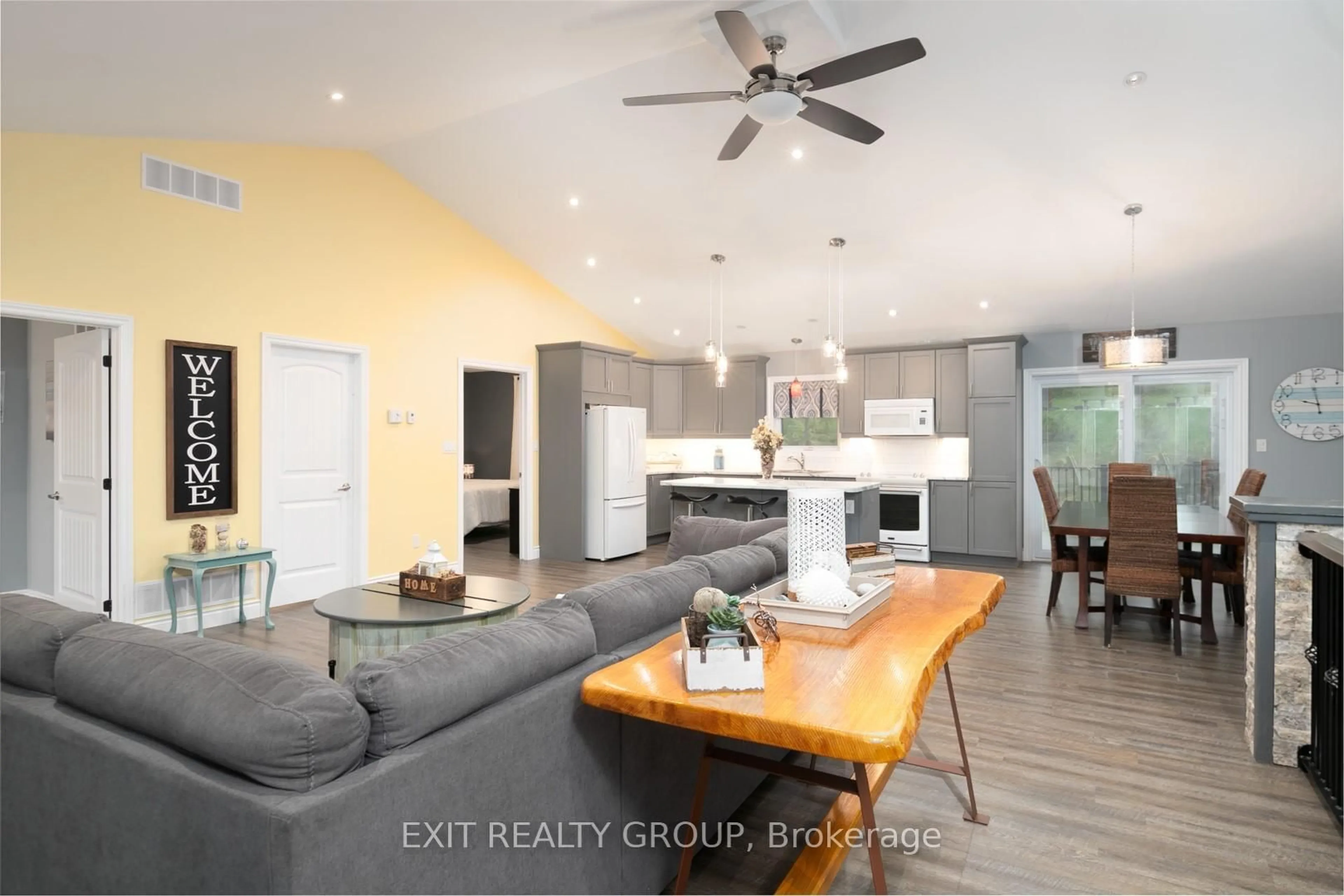 Open concept kitchen, ceramic/tile floor for 14846 County Road 2, Brighton Ontario K0K 1H0