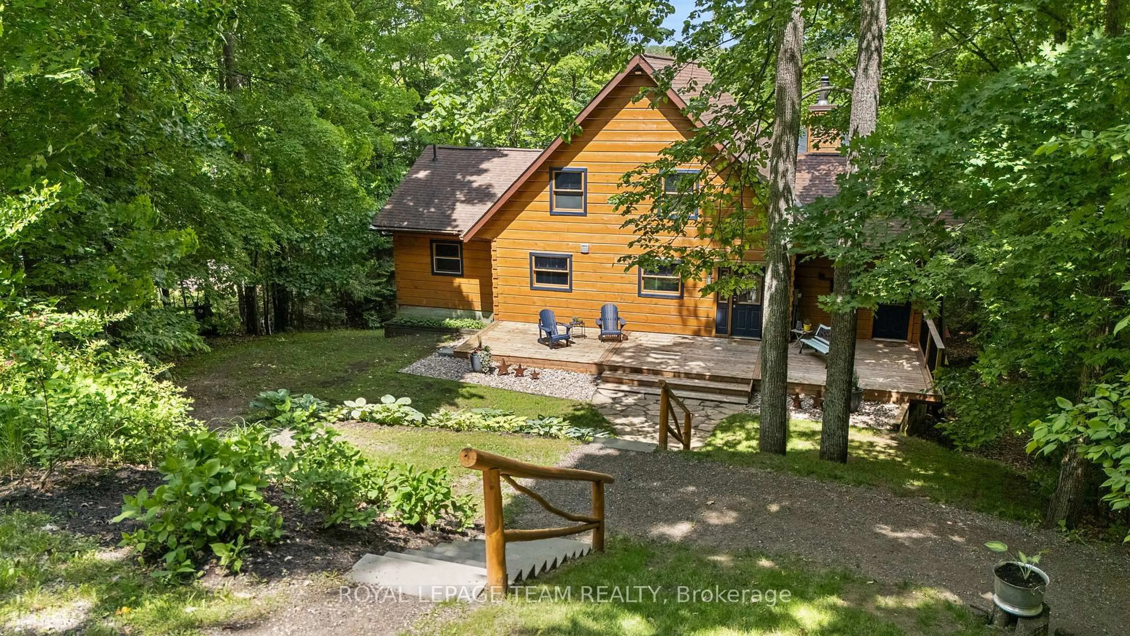 Patio, street for 512 Elsie Lane, Calabogie Ontario K0J 1H0