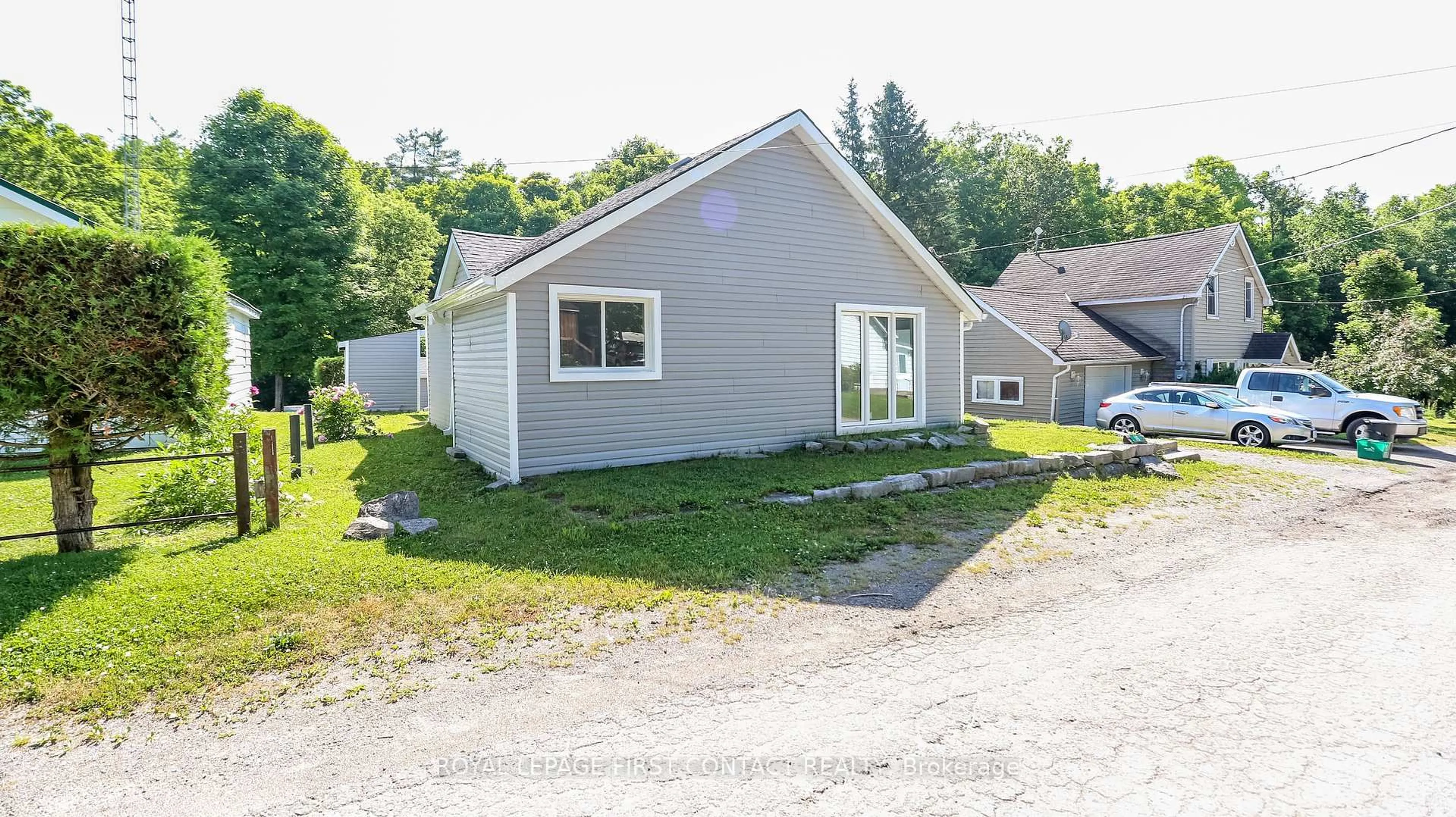 Unknown for 16 Lime St, Kawartha Lakes Ontario K0M 1K0
