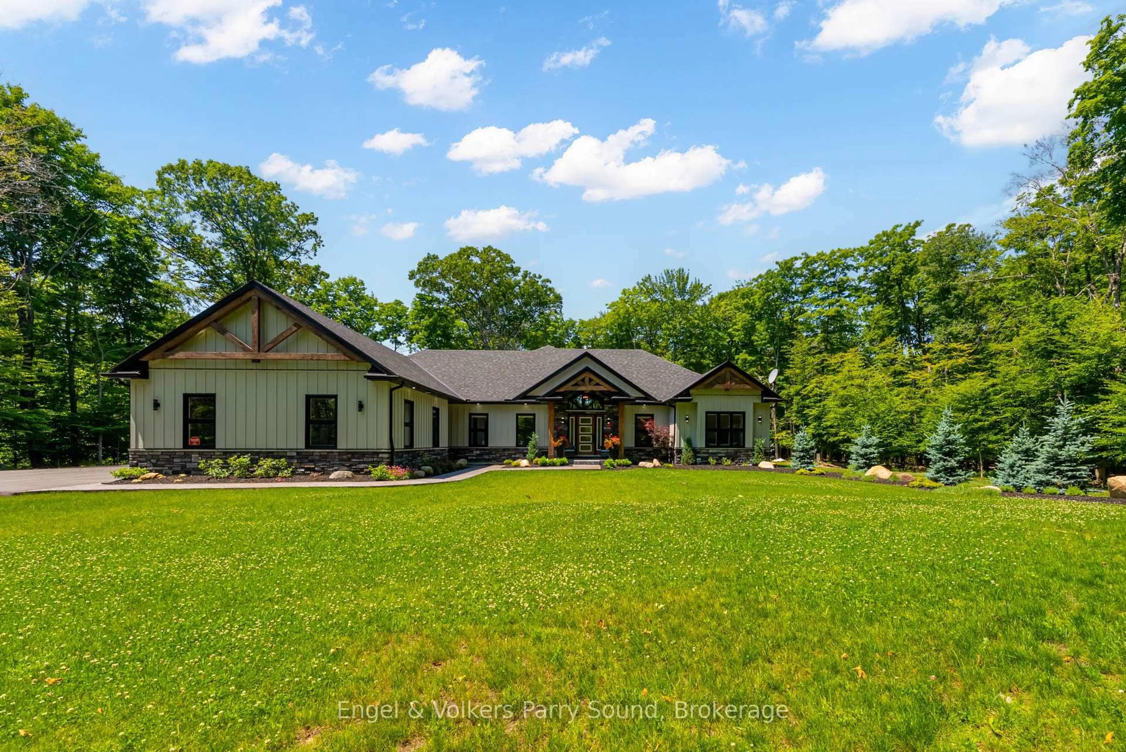 A pic from outside/outdoor area/front of a property/back of a property/a pic from drone, unknown for 15 Carling Cove Dr, Carling Ontario P0G 1G0