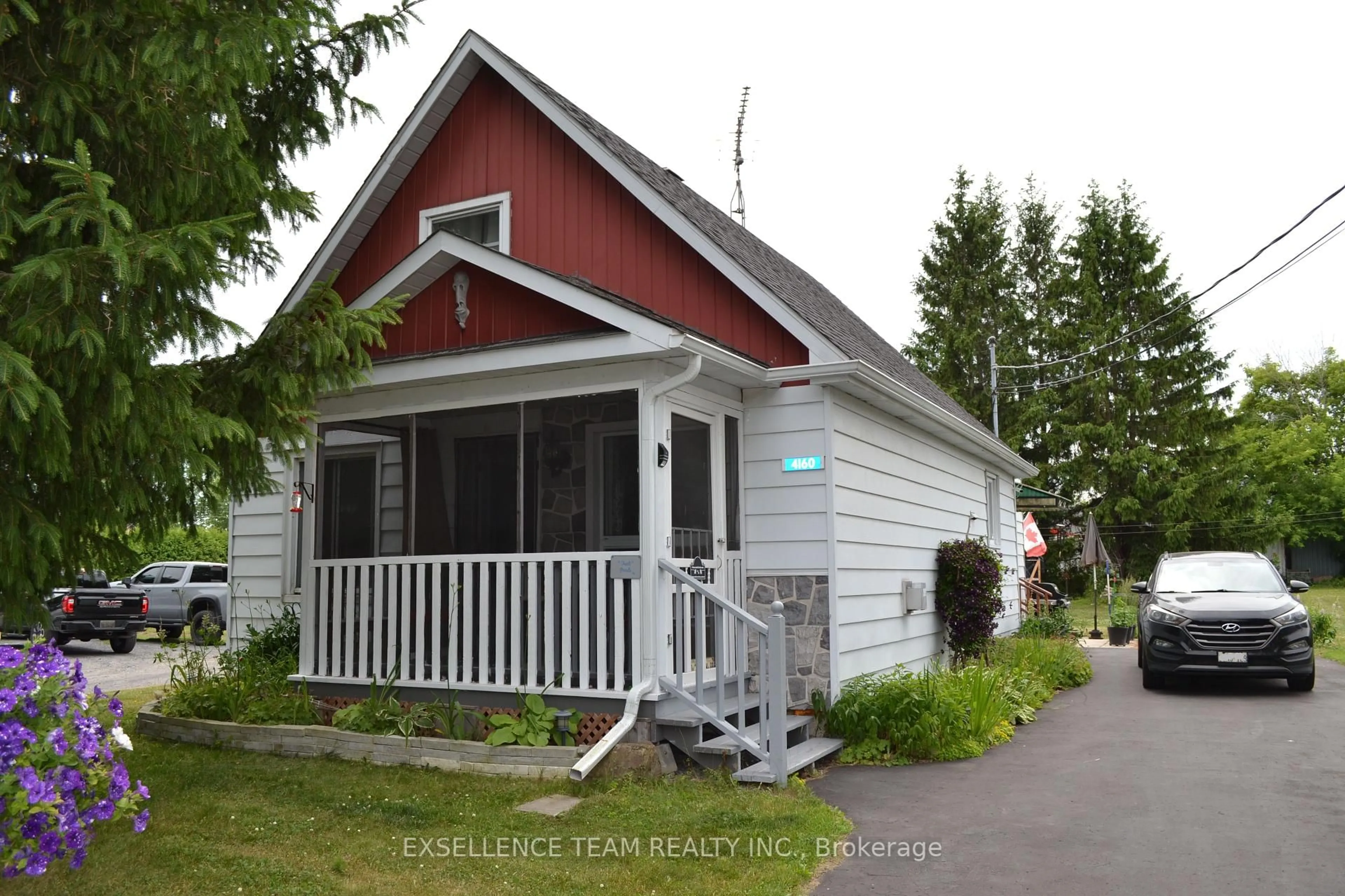 Home with vinyl exterior material, street for 4160 Lancaster St, South Glengarry Ontario K0C 1L0
