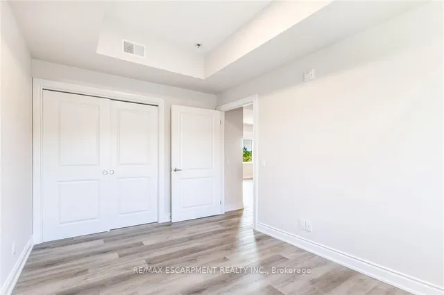Additional property image - 261 KING St Unit 301 - 3A