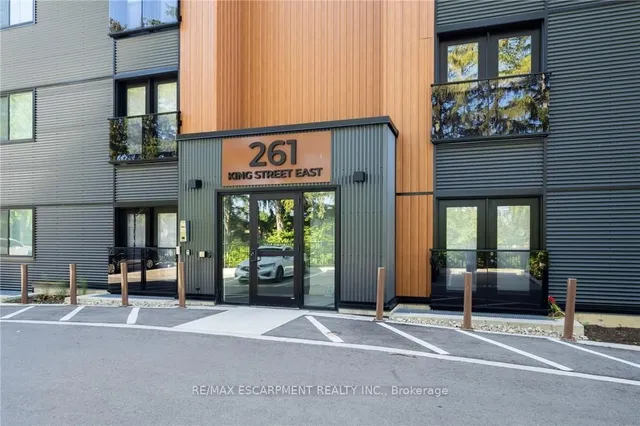 Additional property image - 261 KING St Unit 301 - 3A