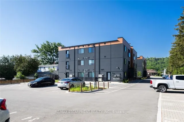 Additional property image - 261 KING St Unit 301 - 3A