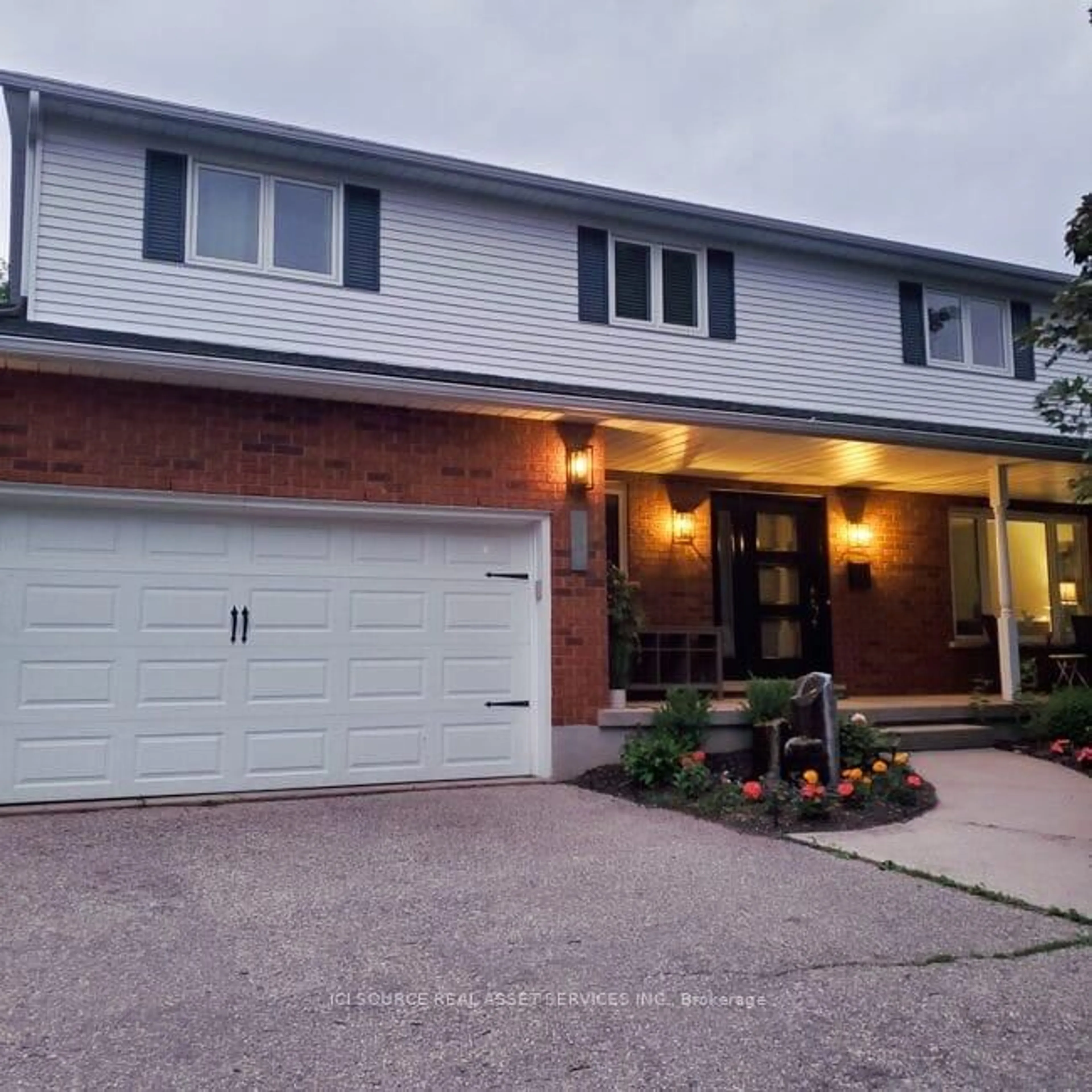 Home with brick exterior material, street for 361 Westridge Dr, Waterloo Ontario N2L 5Y1