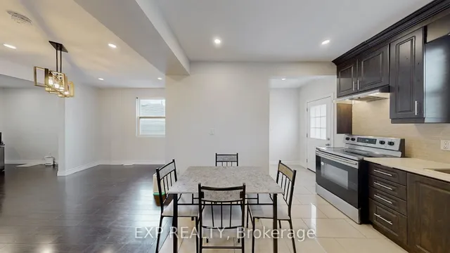 Additional image 36 of 78 Martimas Ave
