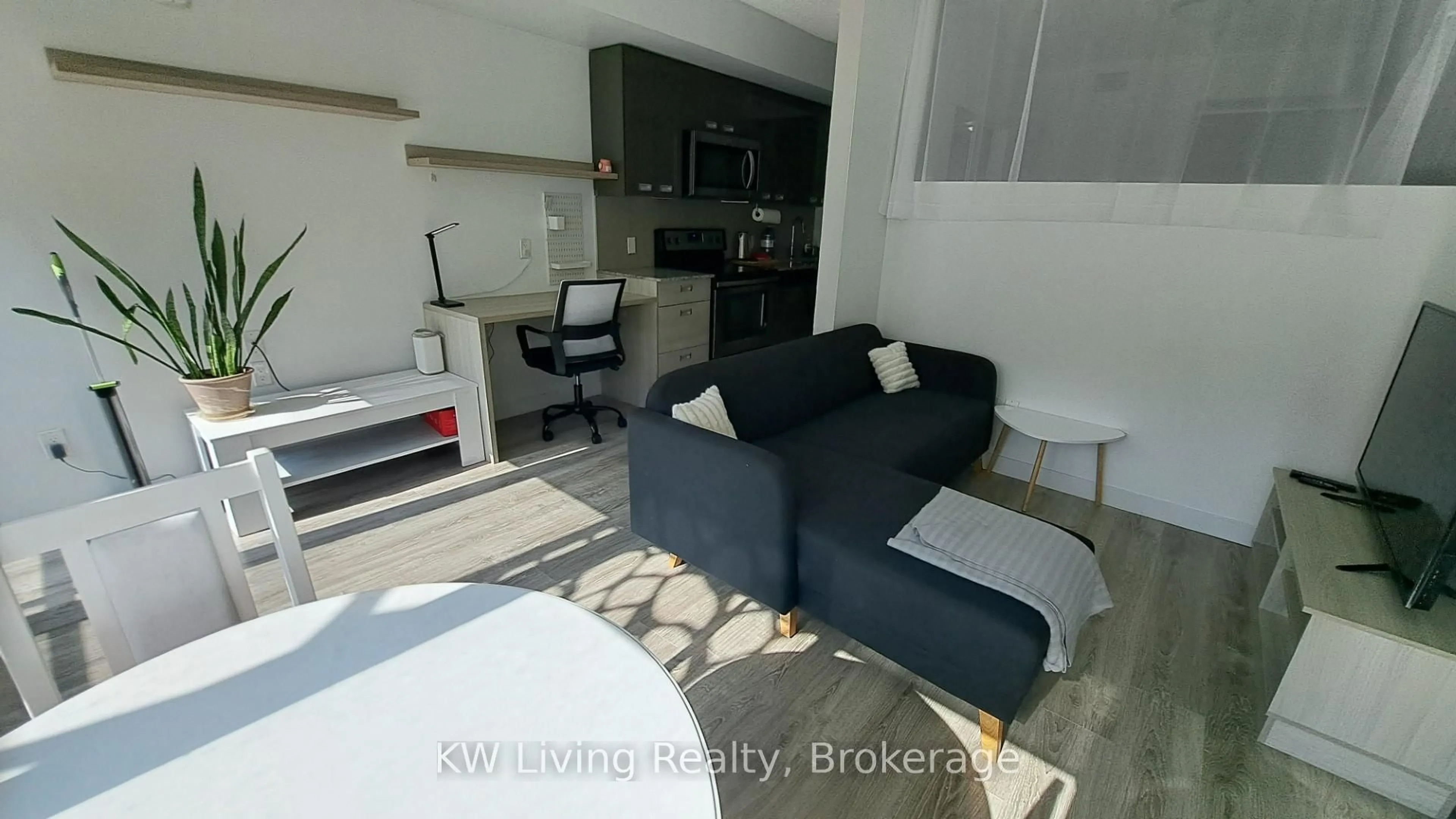 A pic of a room for 250 Albert St #314, Waterloo Ontario N2L 0H5