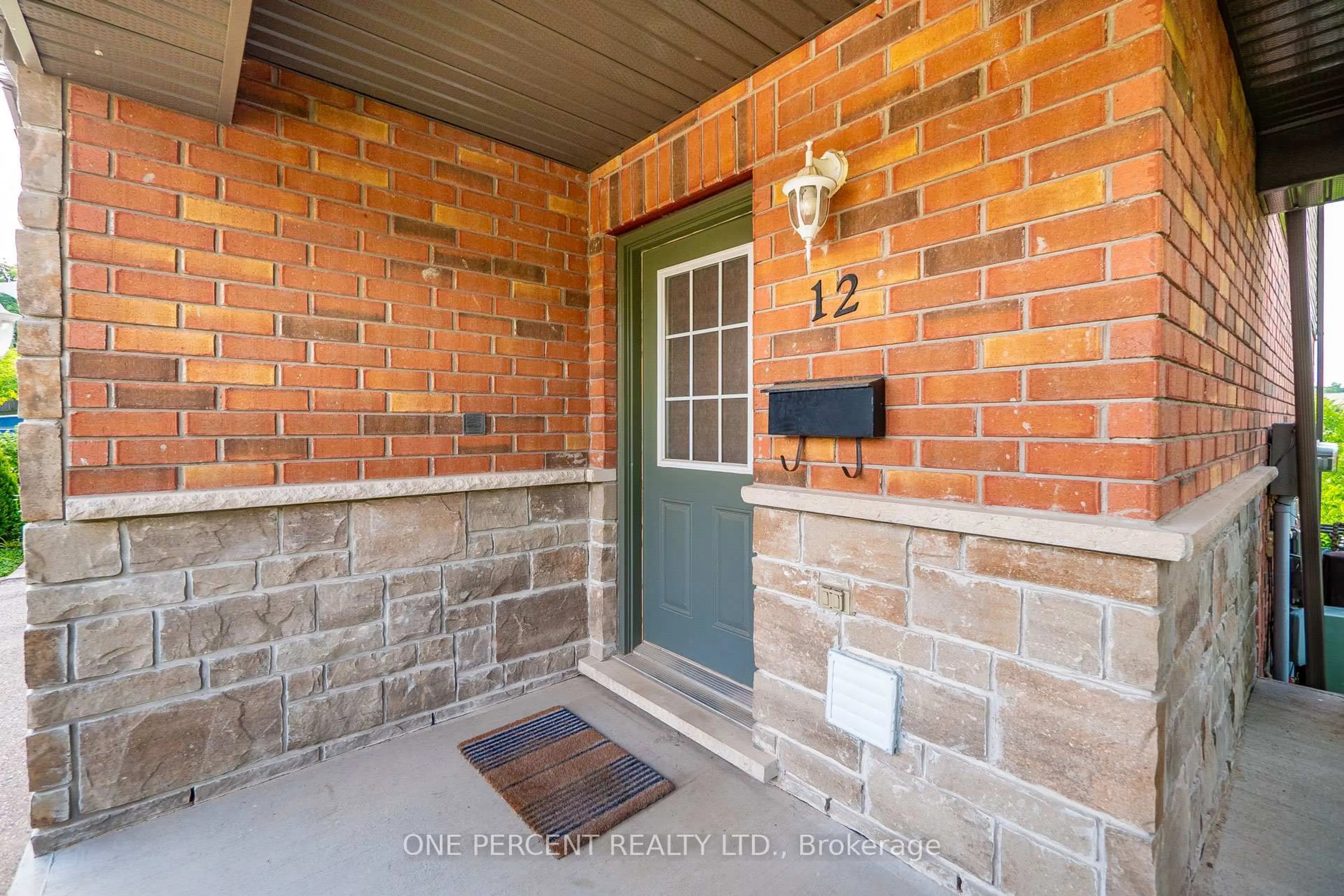 Unknown for 535 Margaret St #12, Cambridge Ontario N3H 0A5