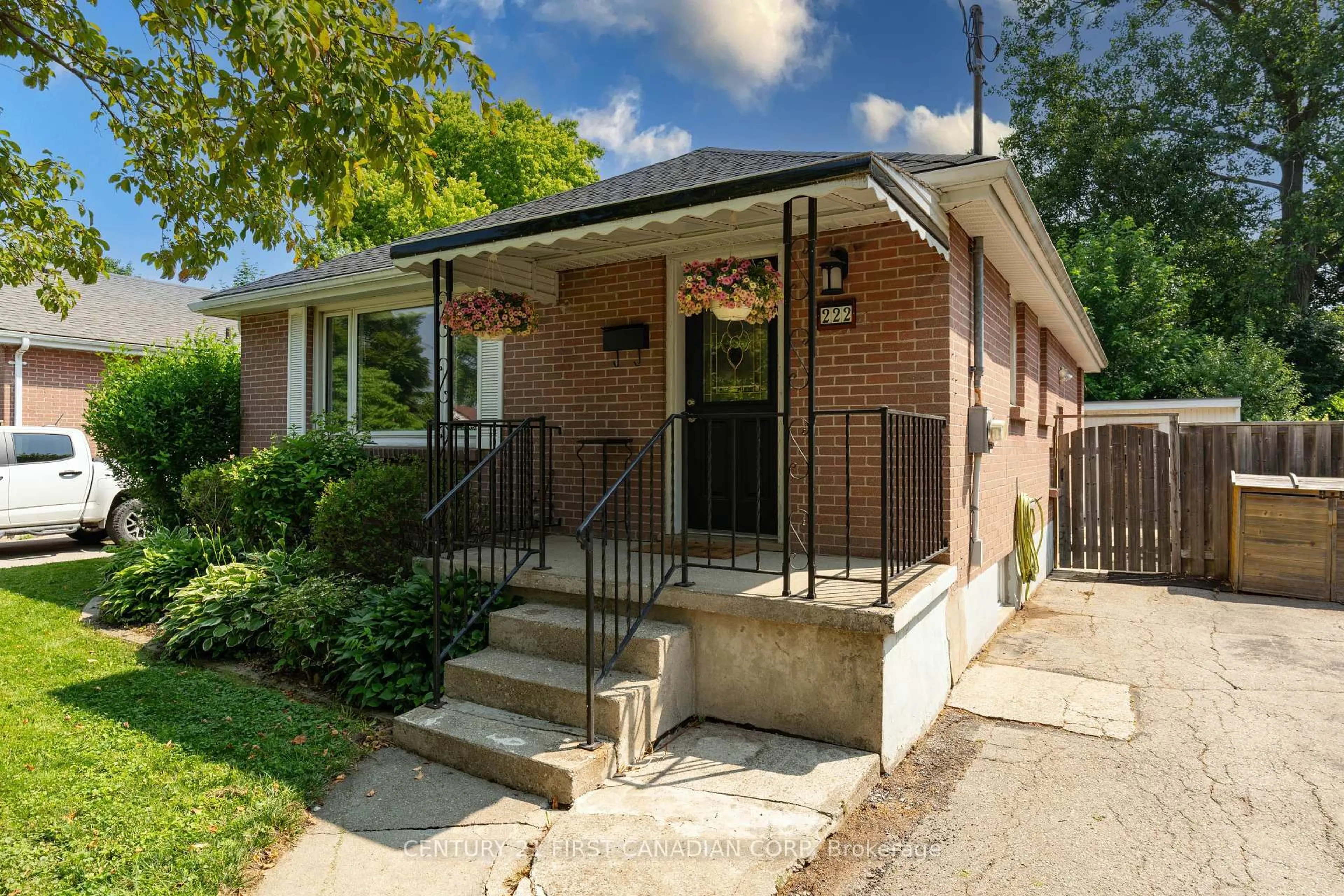 Home with brick exterior material, street for 222 STERLING St, London East Ontario N5Y 1Z4