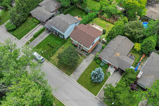 Additional image 5 of 20 Autumn Leaf Rd