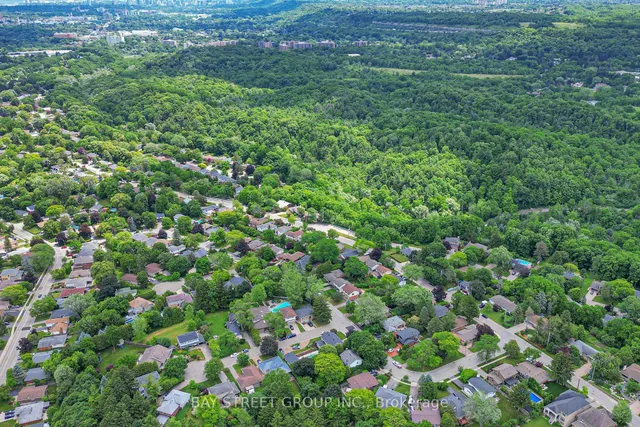 Additional image 3 of 20 Autumn Leaf Rd