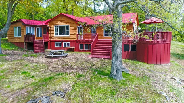41 SAND-BIRCH ISLAND, Rideau Lakes 3