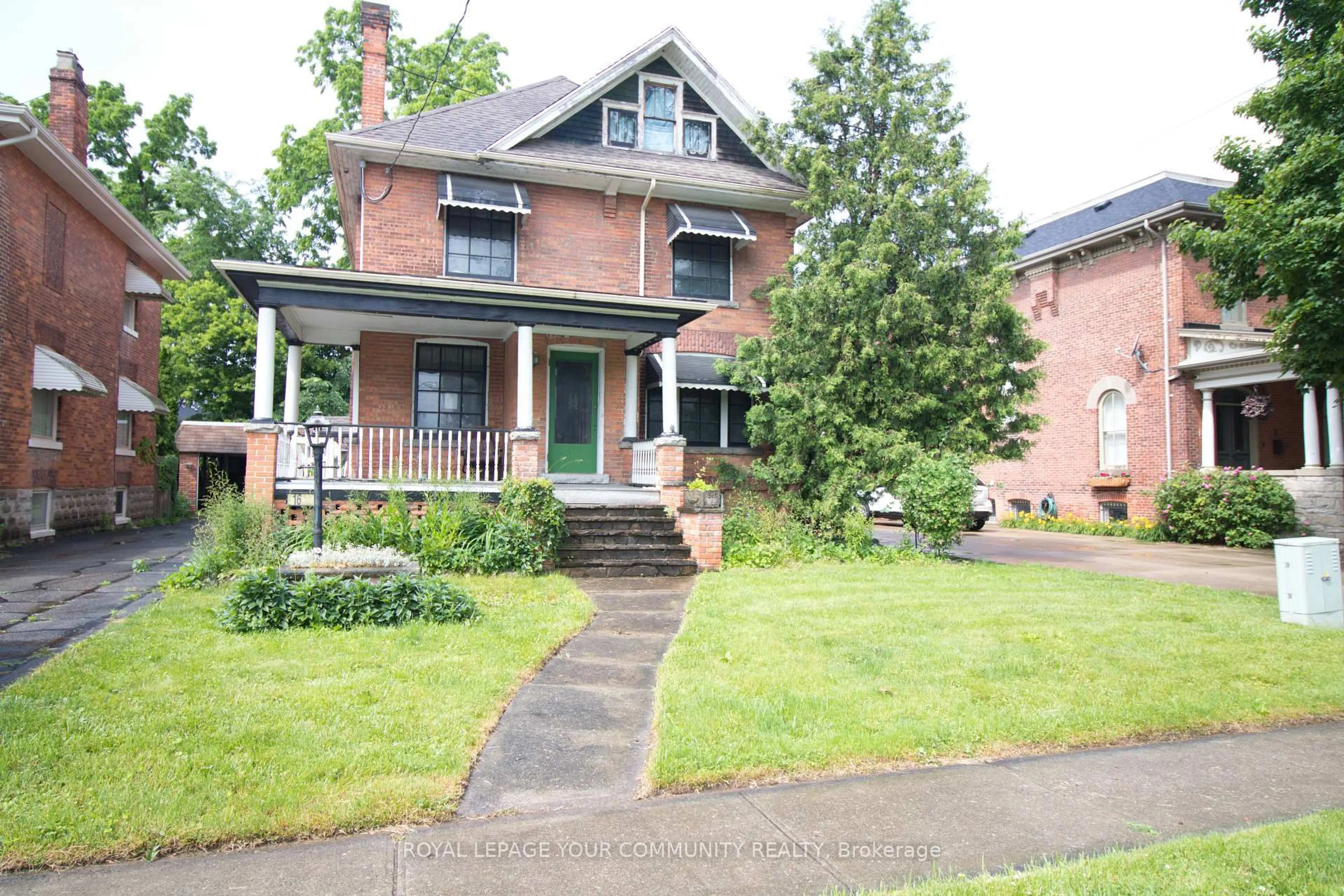 Home with brick exterior material, street for 16 West St, Chatham-Kent Ontario N7M 2R2