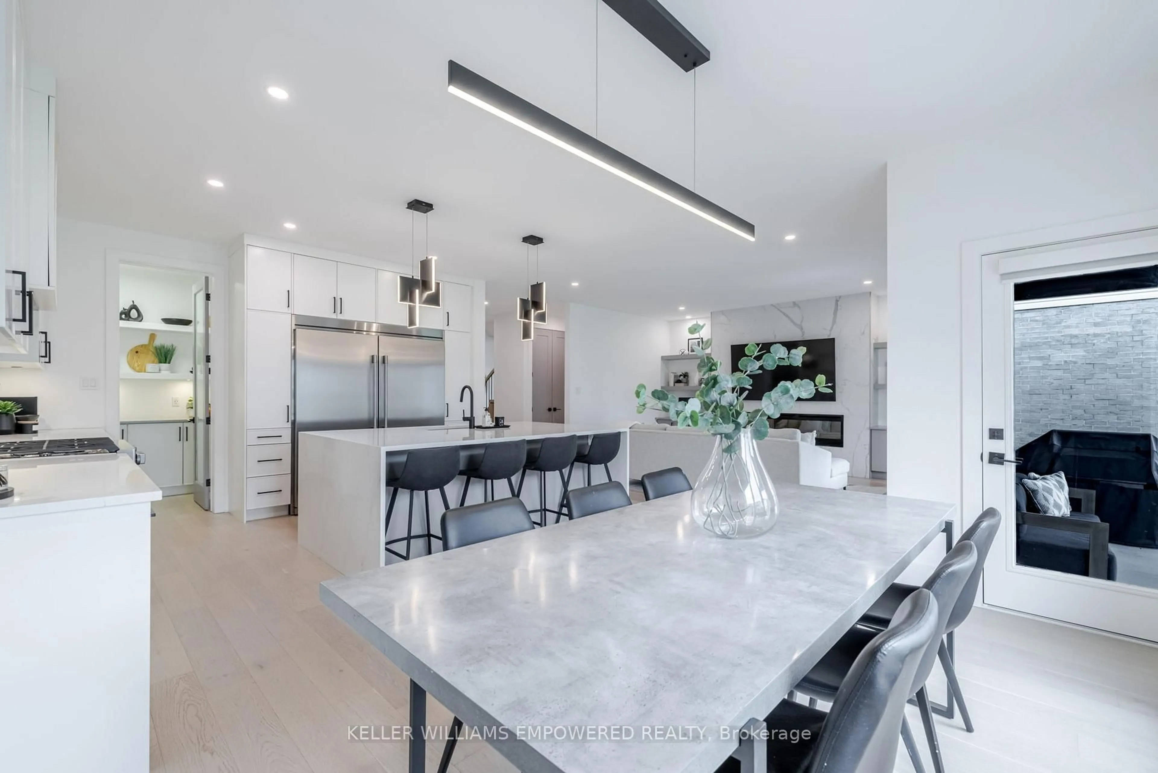 Contemporary kitchen, unknown for 1611 Upper West Ave, London South Ontario N6K 0M2