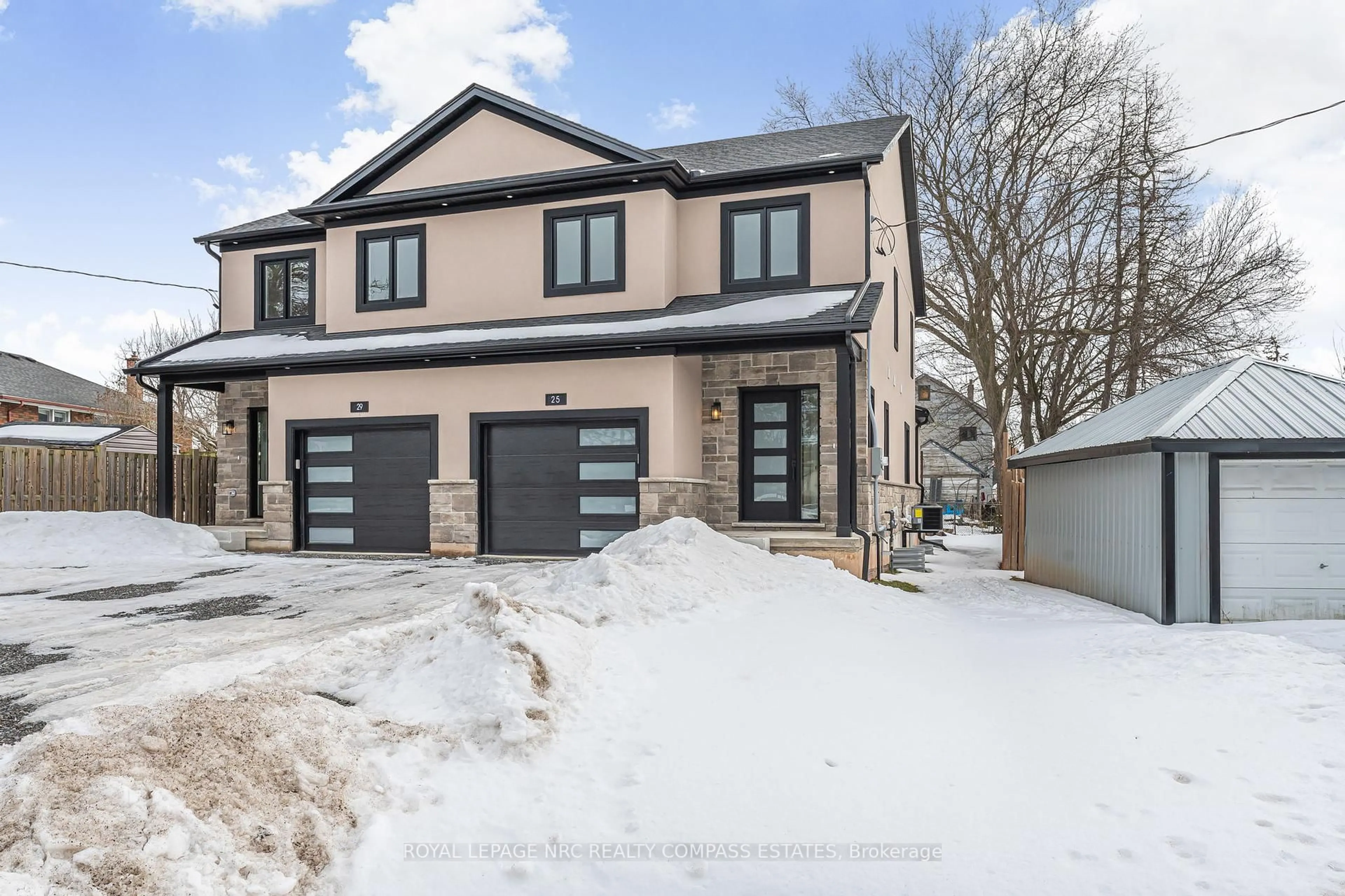 Home with brick exterior material, street for 25 Downs Dr, Welland Ontario L3B 3P4