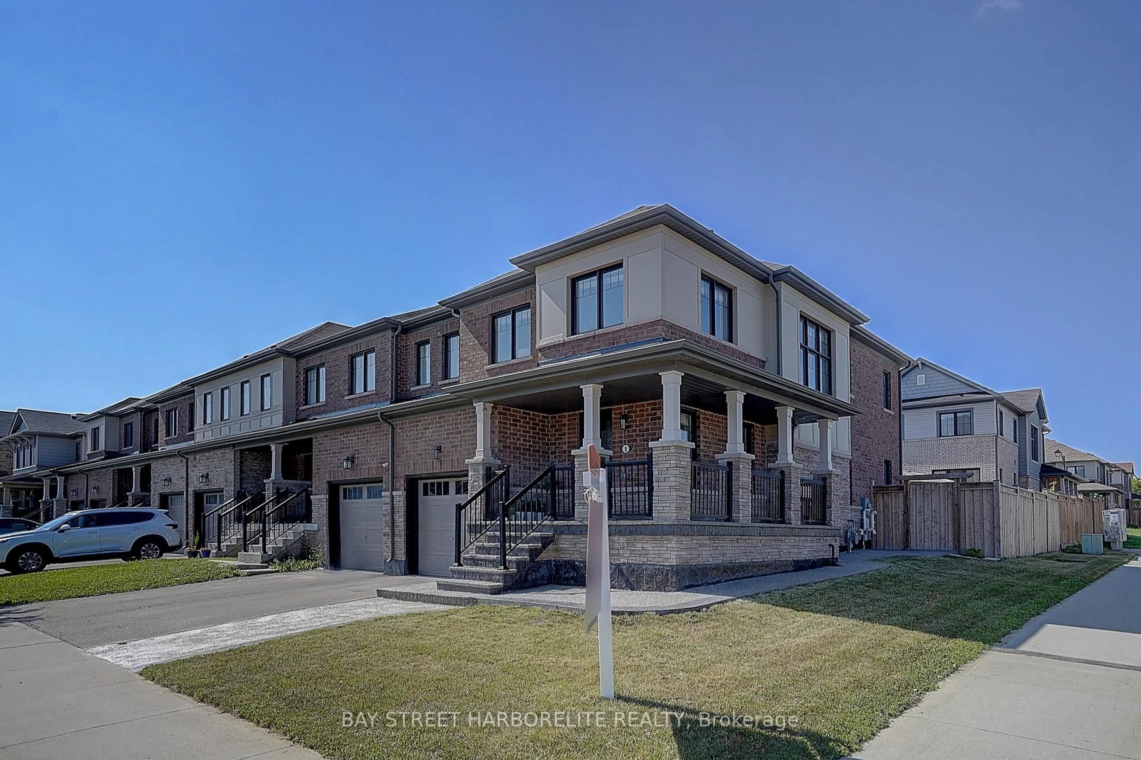 Unknown for 1 Prestwick St, Hamilton Ontario L8J 0K7