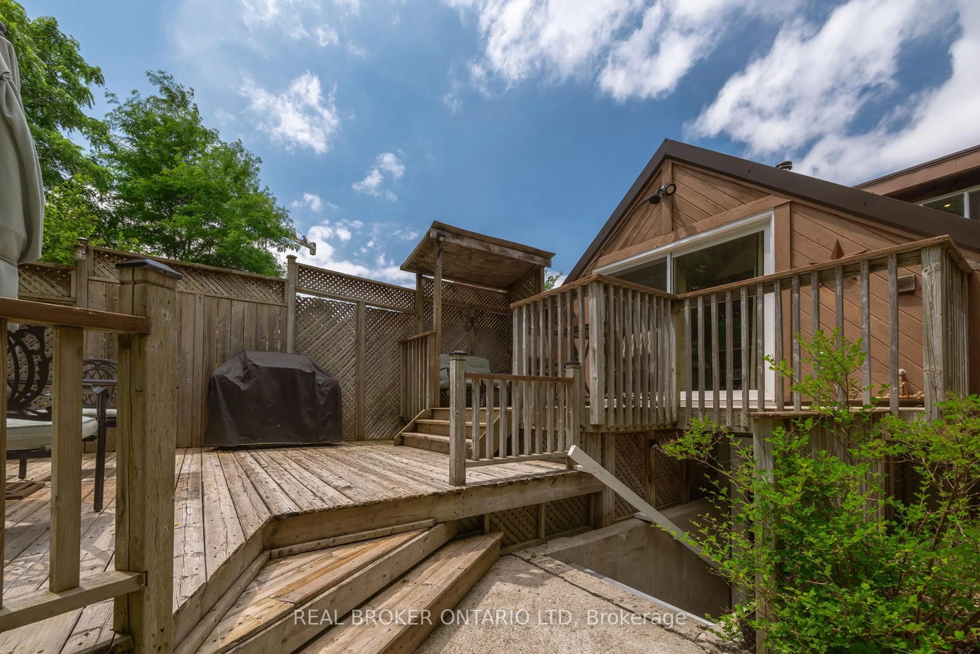 Unknown for 217 Epworth Ave, London East Ontario N6A 2M2