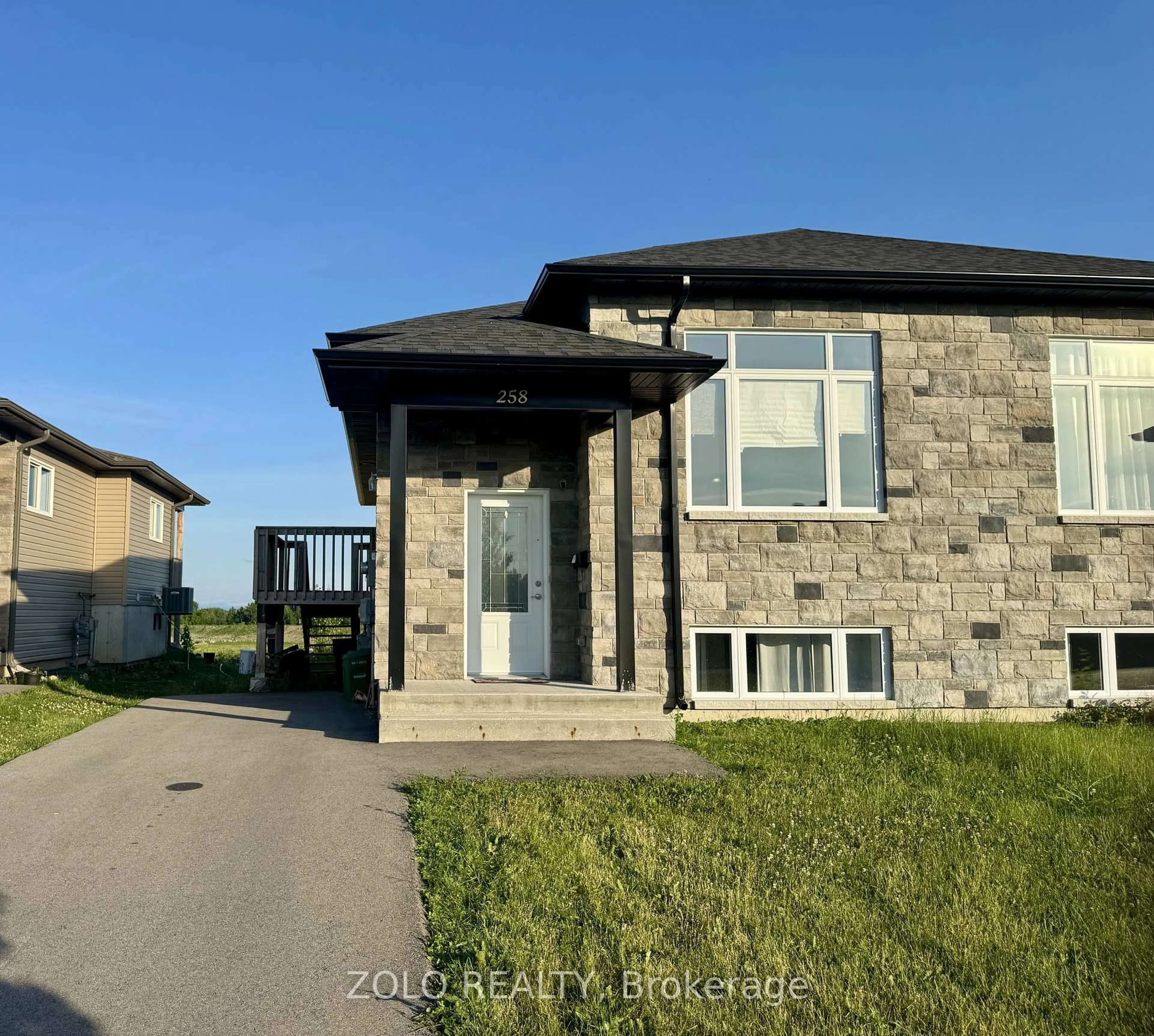 Home with brick exterior material, street for 258 Bellwood Dr, Cornwall Ontario K6H 0H1