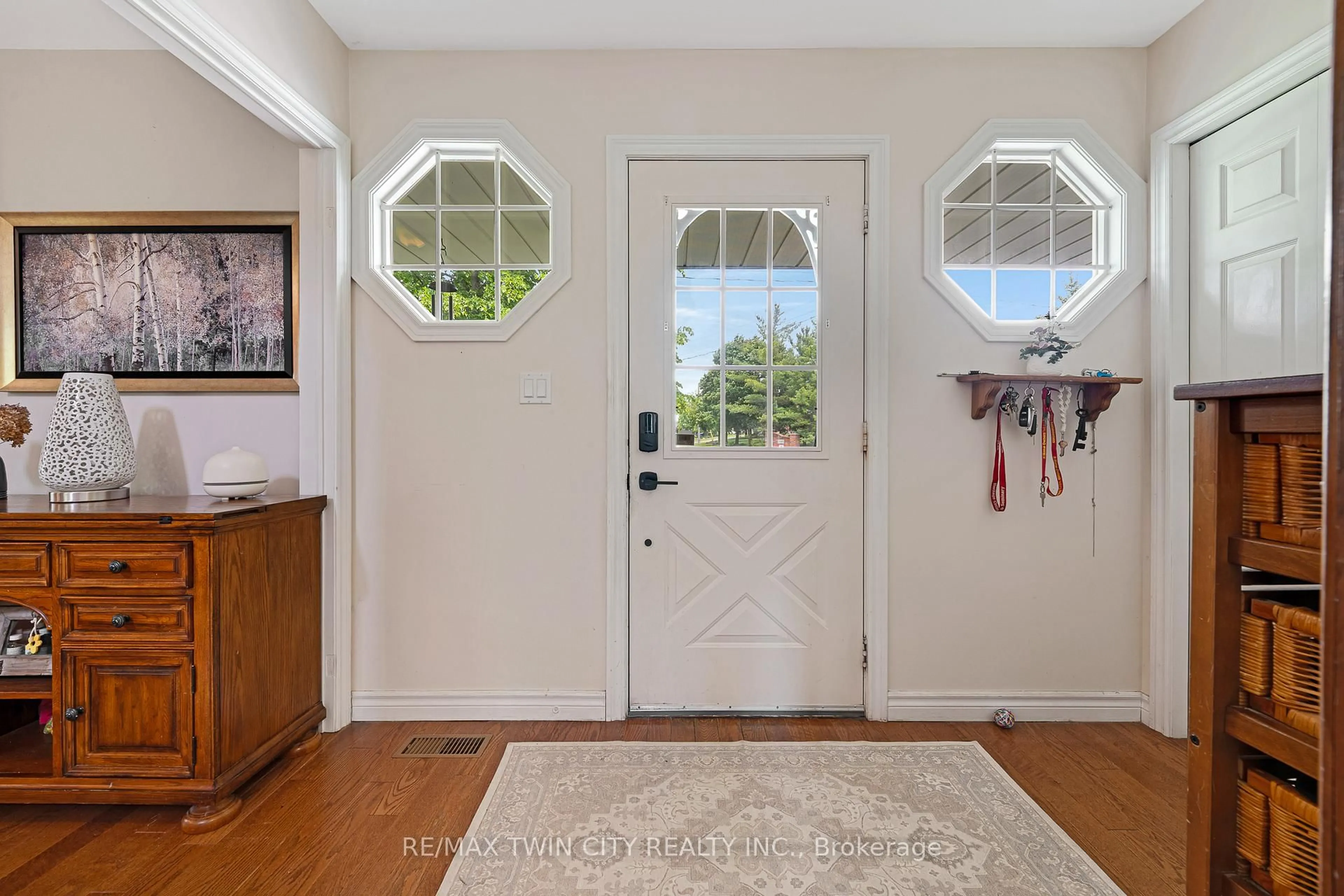 Indoor entryway for 61 Adelaide St, Wellesley Ontario N0B 2A0