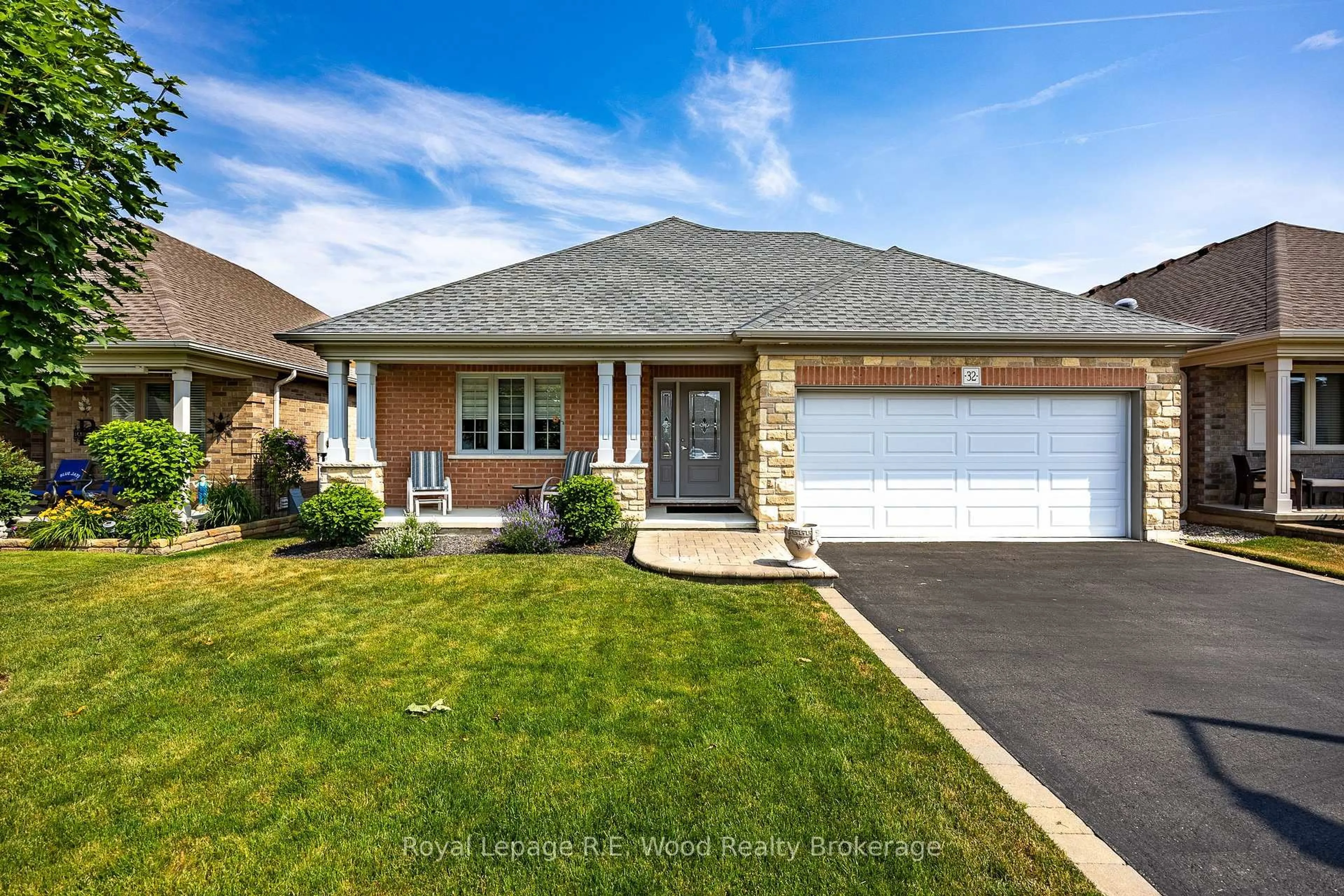 Home with brick exterior material, street for 32 Esseltine Dr, Tillsonburg Ontario N4G 0C3
