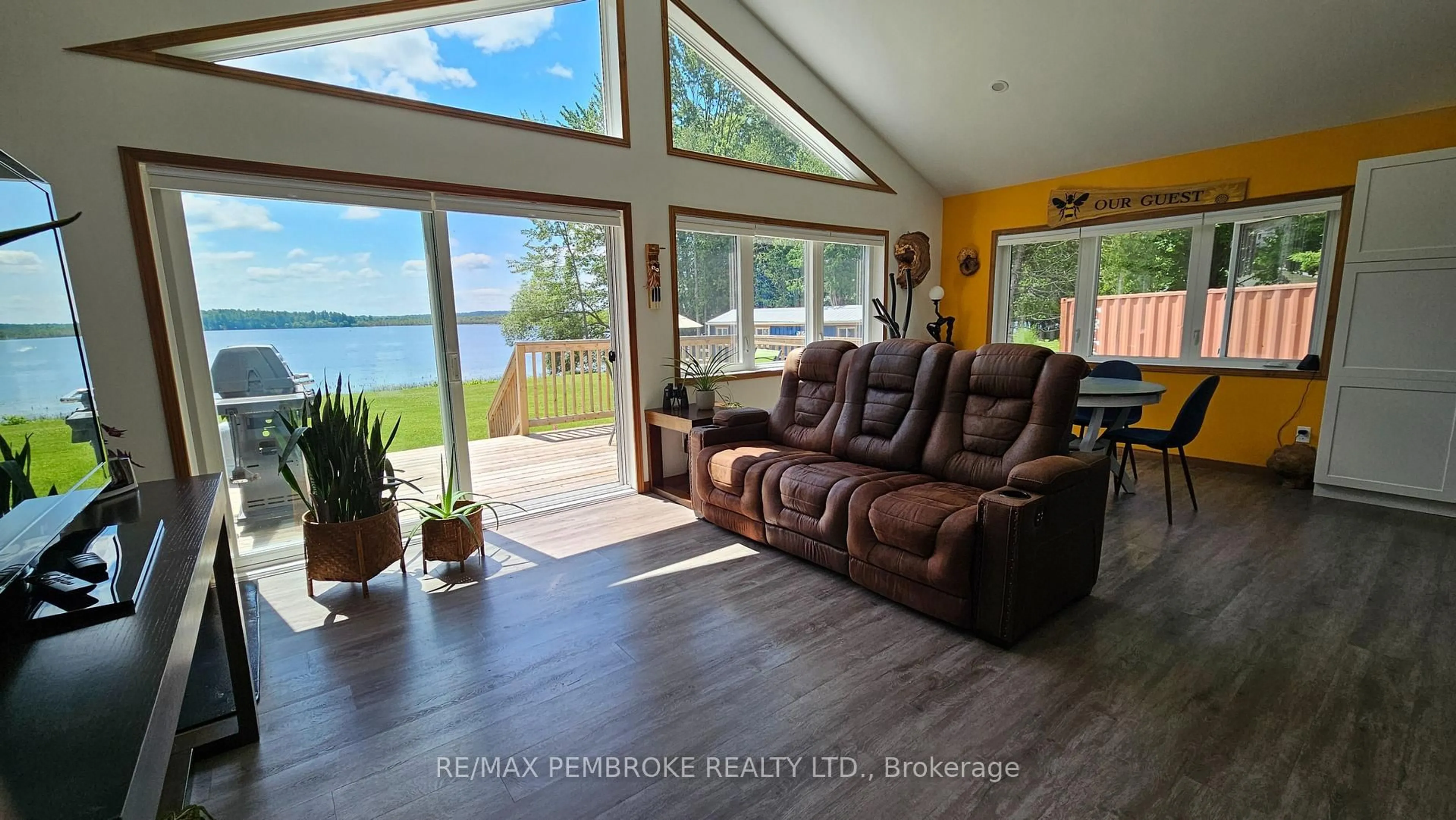 Living room with furniture, unknown for 39 Columbine Lane, Eganville Ontario K0J 1T0