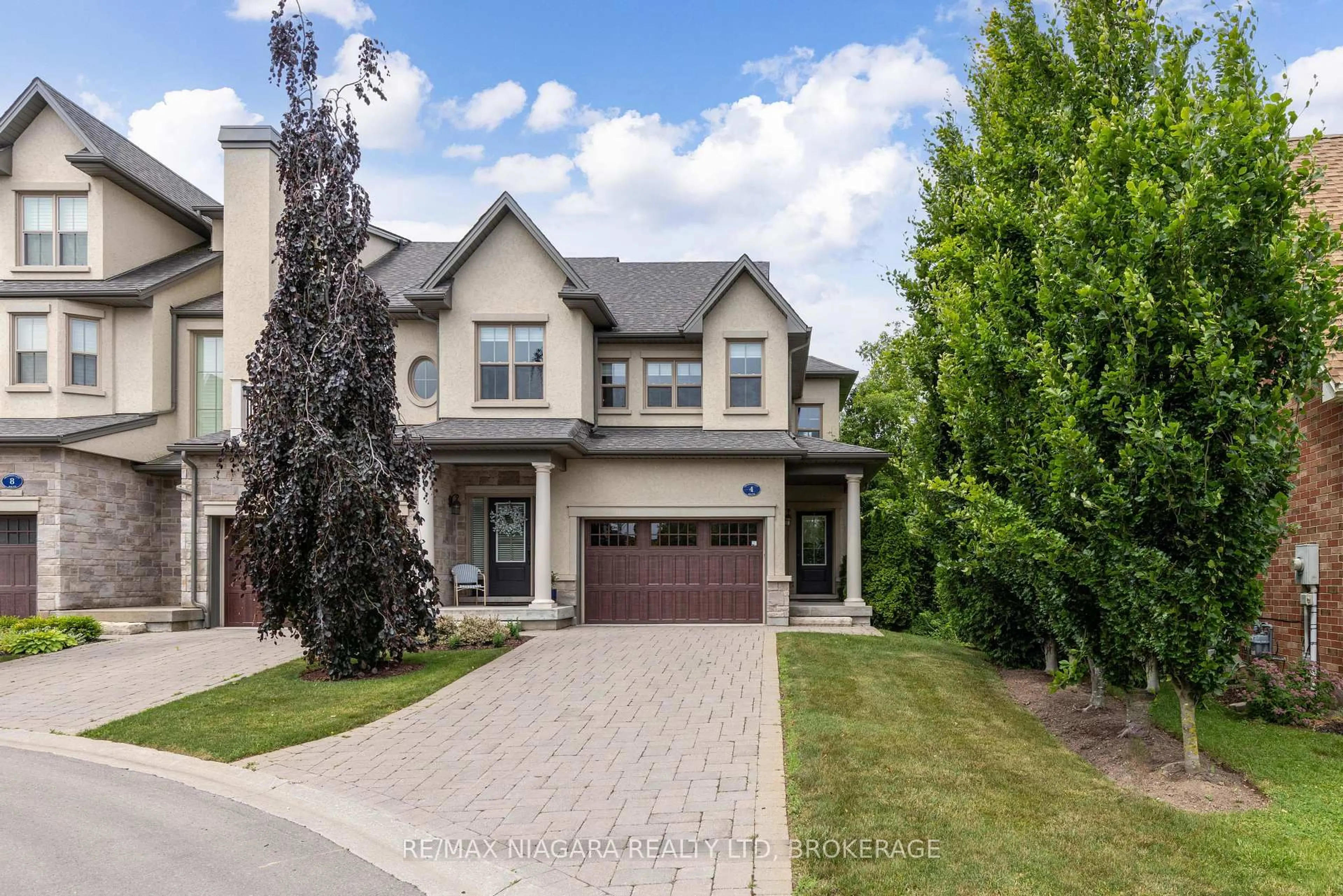 Home with brick exterior material, street for 4 Aberdeen Lane, Niagara-on-the-Lake Ontario L0S 1J0