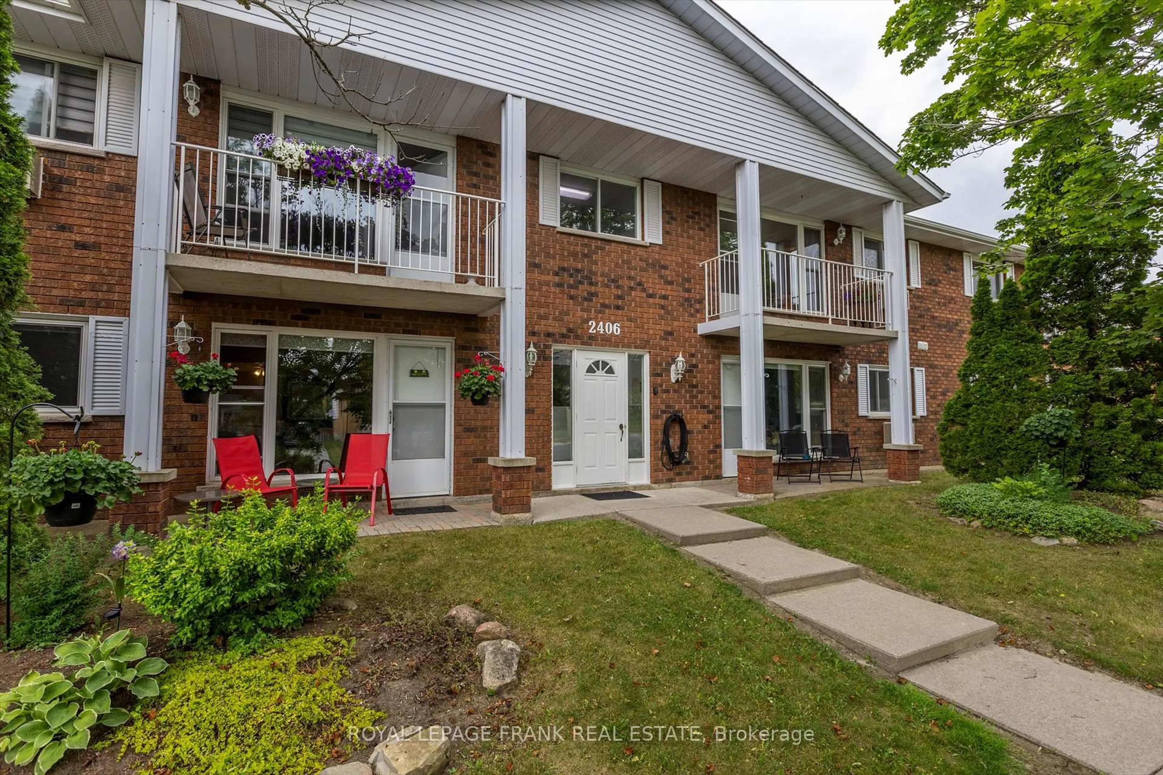 Patio, street for 2406 Mountland Dr #201, Peterborough West Ontario K9K 2E1