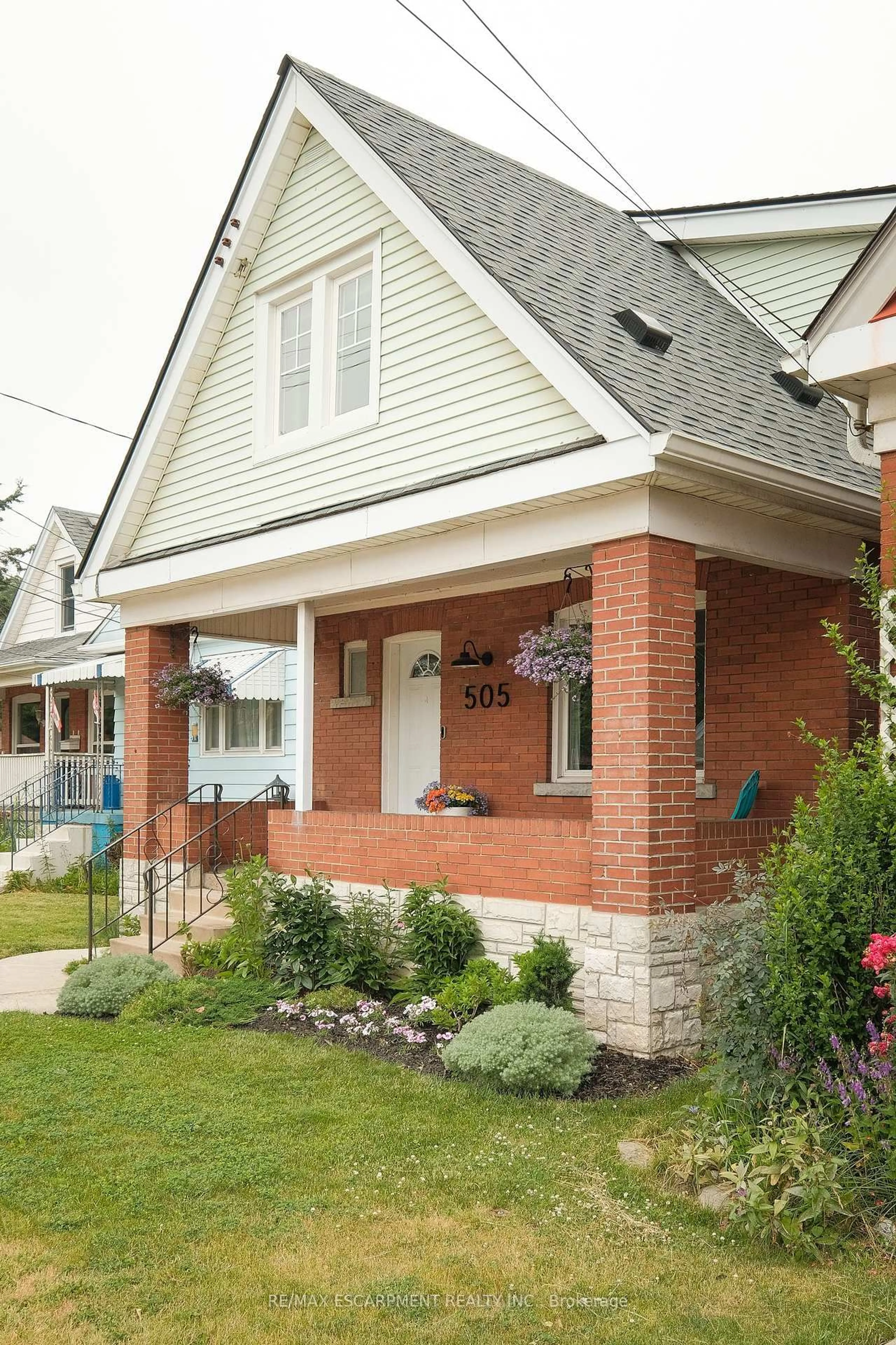 Home with brick exterior material, street for 505 Queensdale Ave, Hamilton Ontario L8V 1K7