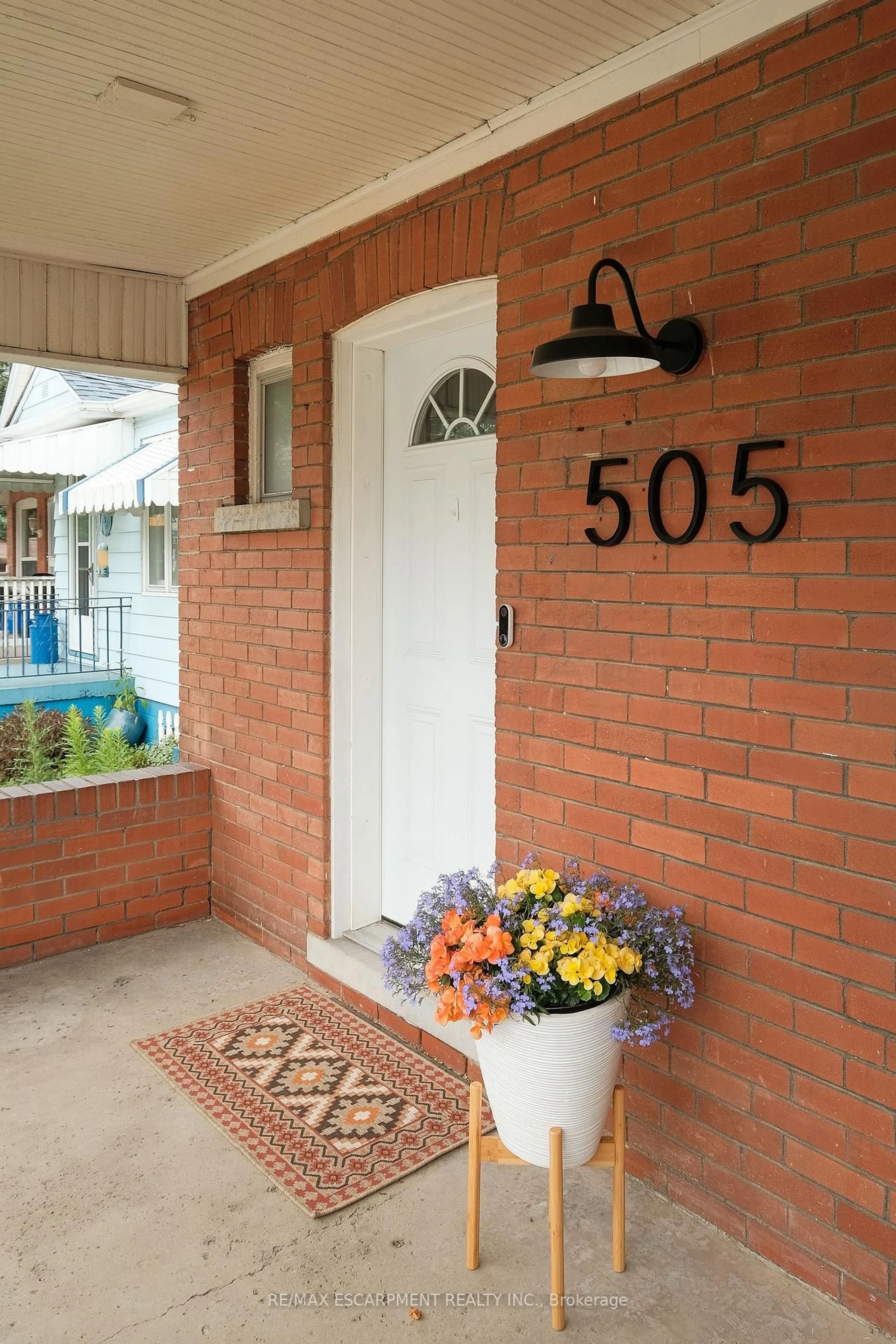 Home with brick exterior material, street for 505 Queensdale Ave, Hamilton Ontario L8V 1K7