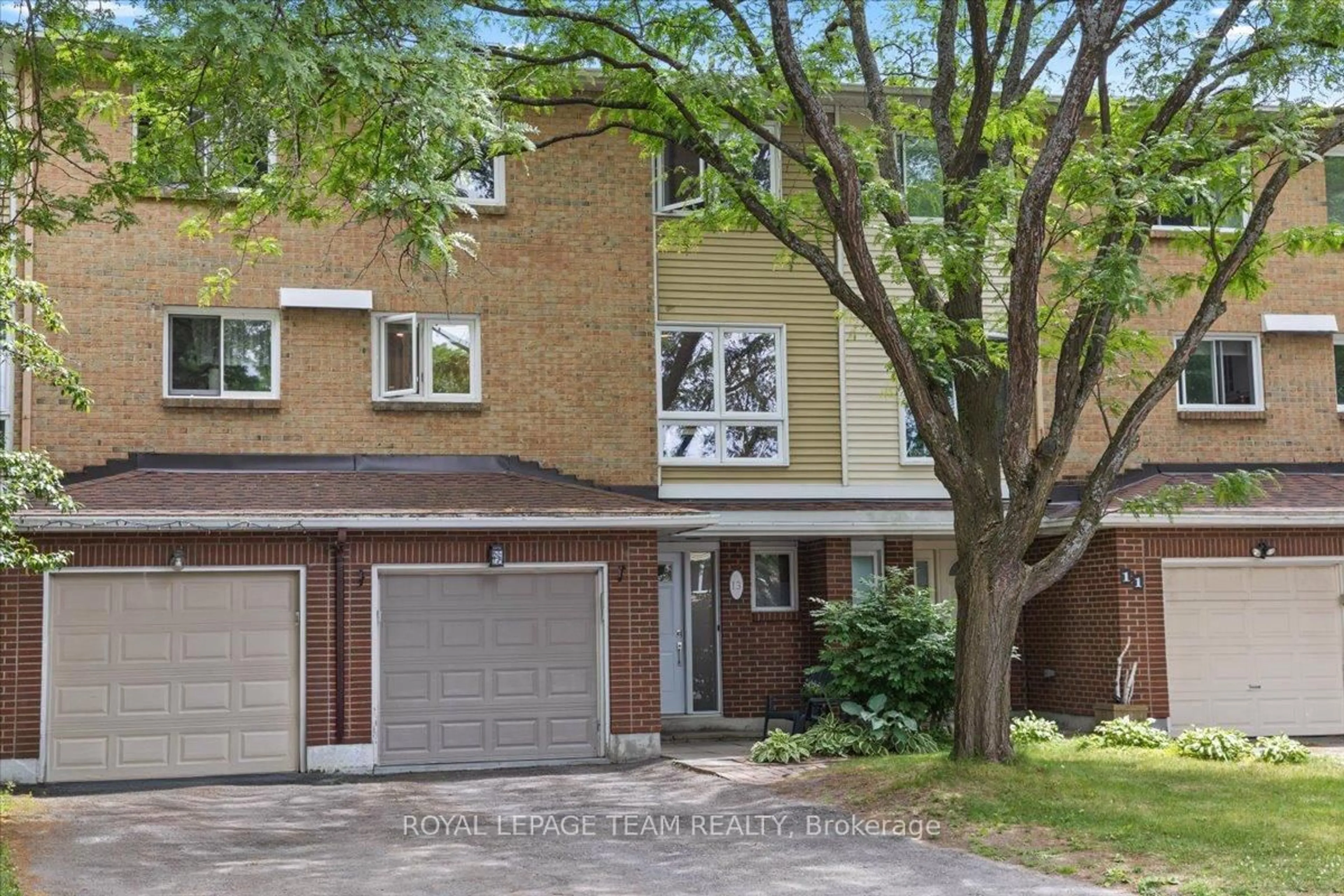 Home with brick exterior material, street for 13 Kedgewick Crt, Ottawa Ontario K2G 4M9