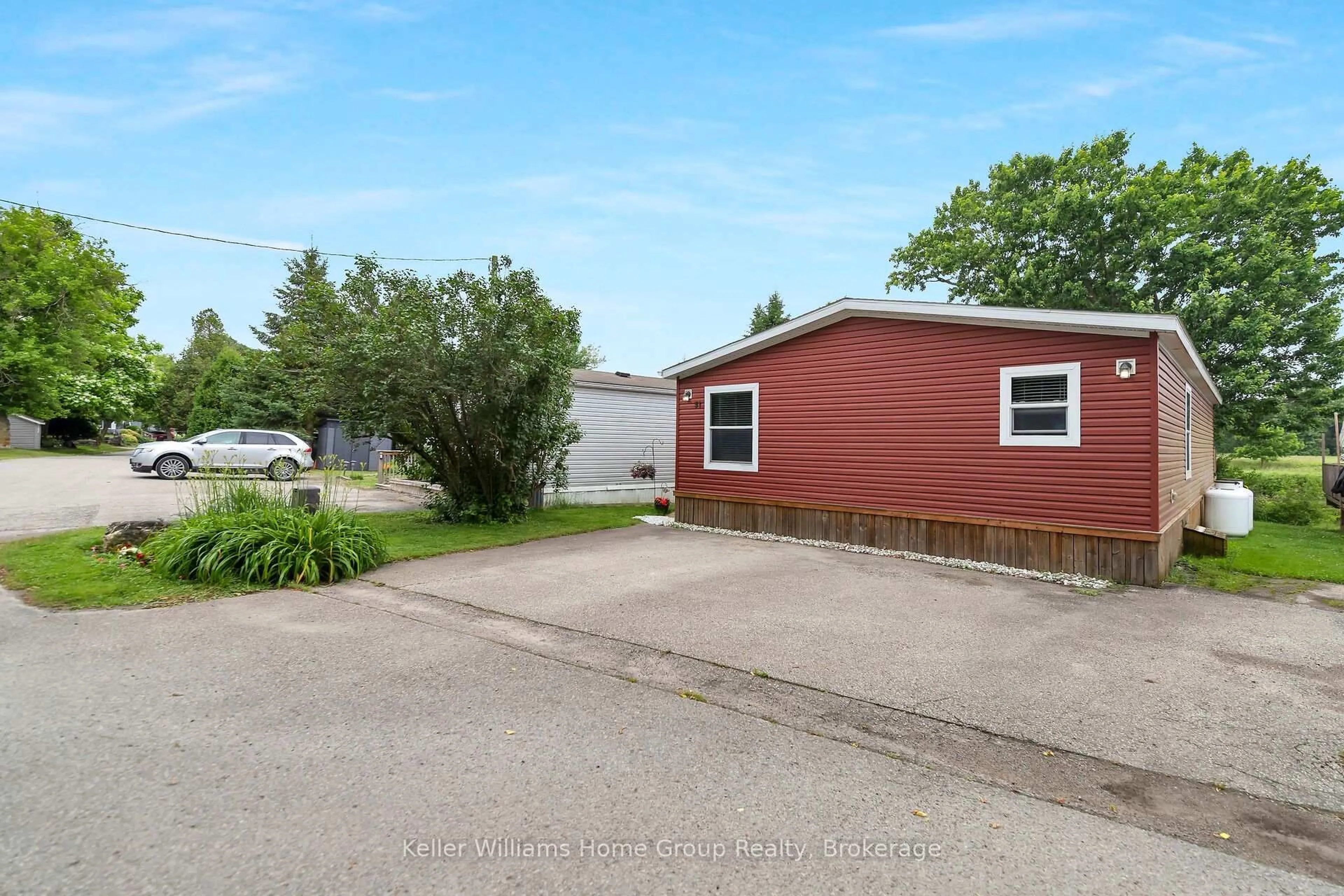 Unknown for 4838 Pioneer Tr #Lot 51, Puslinch Ontario N0B 2J0