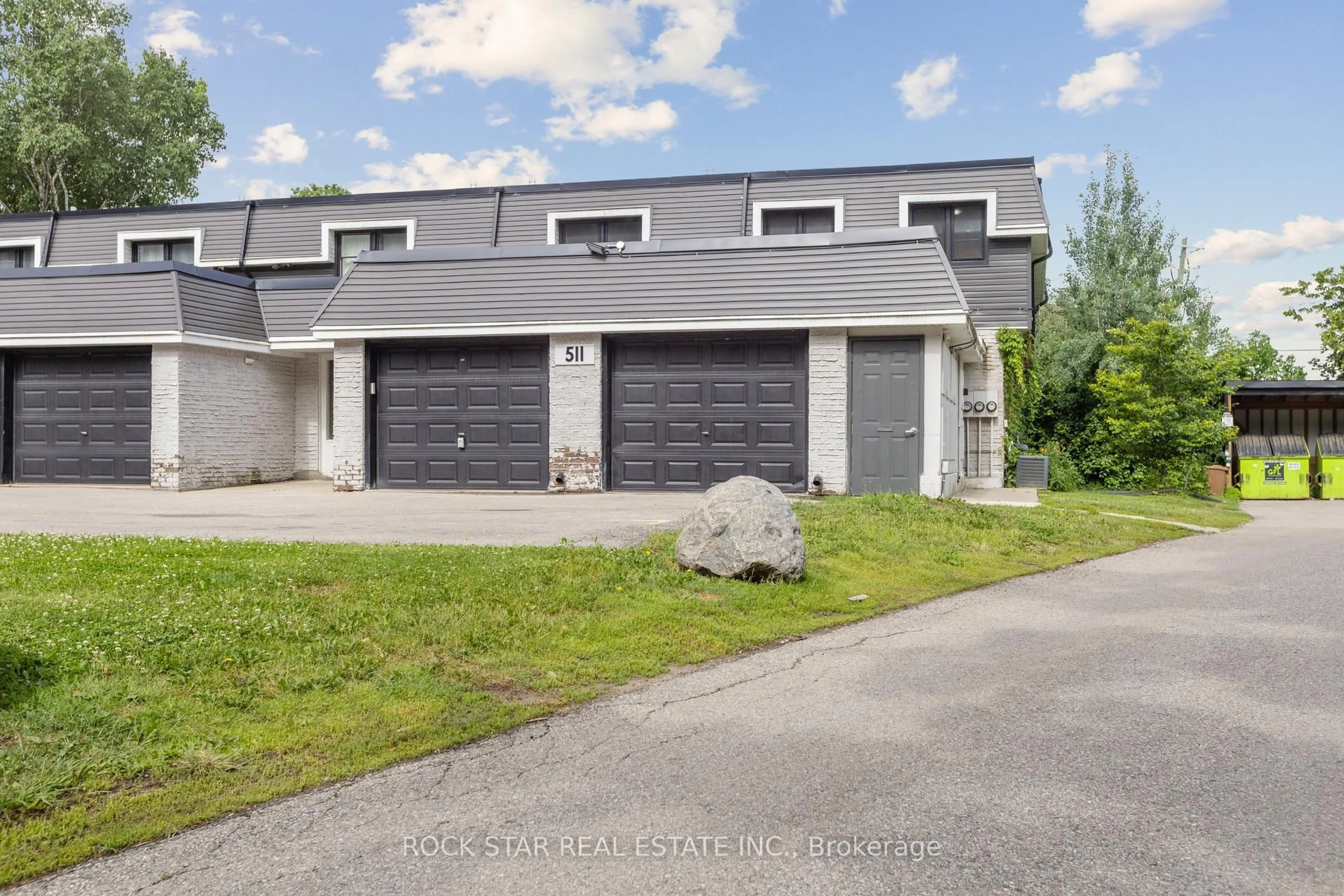 A pic from outside/outdoor area/front of a property/back of a property/a pic from drone, street for 511 Quiet Pl #5, Waterloo Ontario N2J 5L6