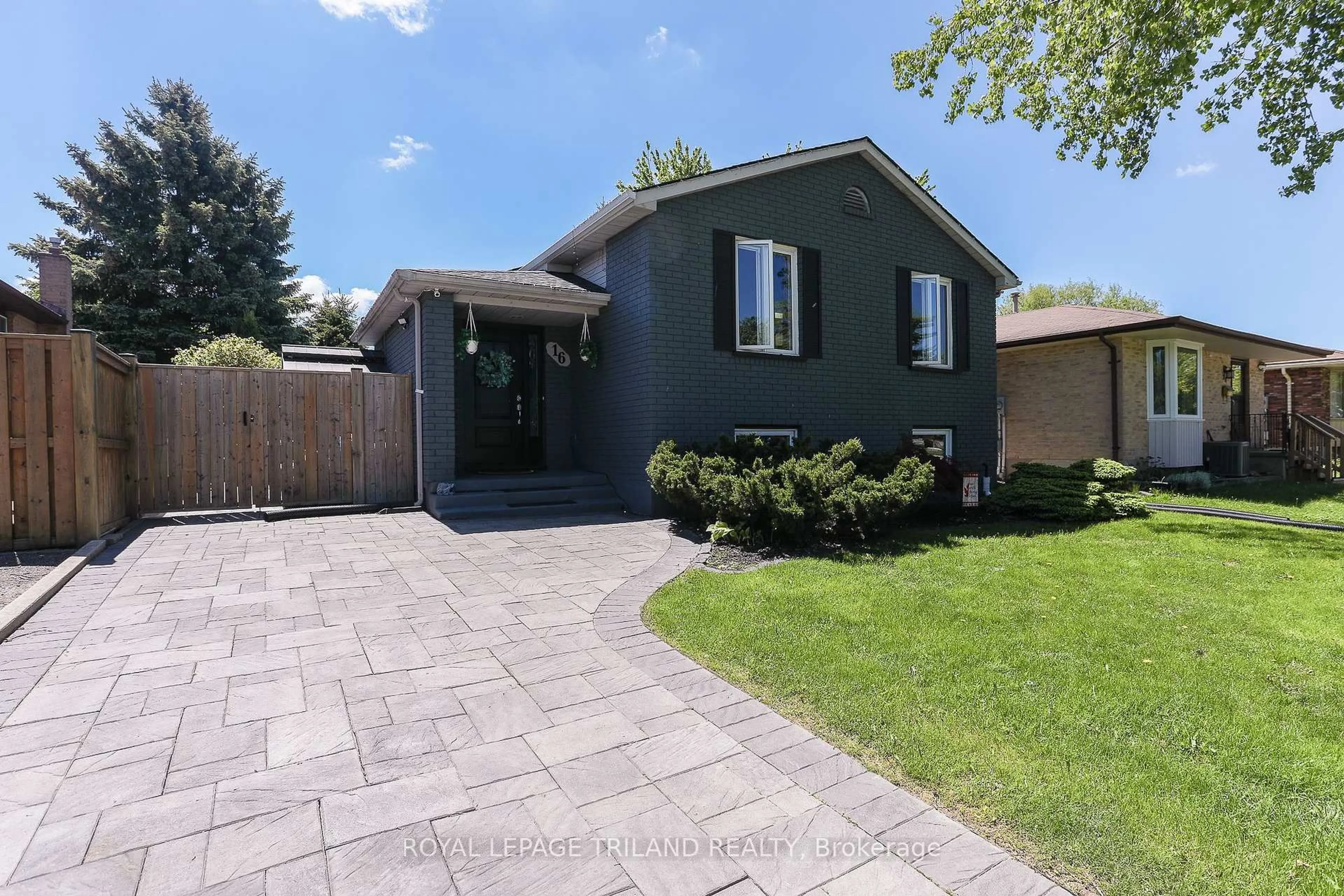 Unknown for 16 Blanchard Cres, London North Ontario N6G 4E2