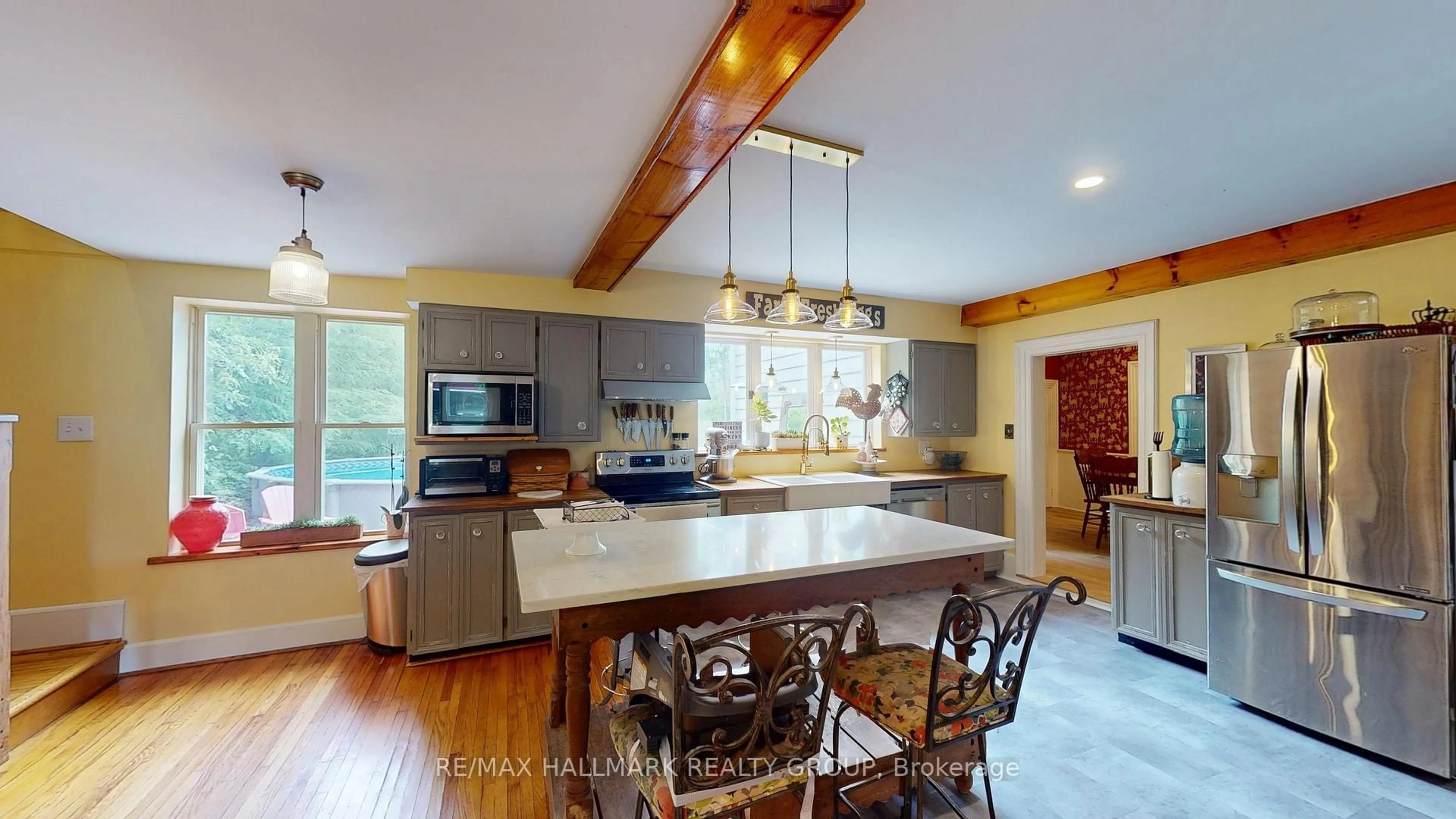Open concept kitchen, unknown for 109 Quabbin Rd, Leeds and the Thousand Islands Ontario K0E 1R0