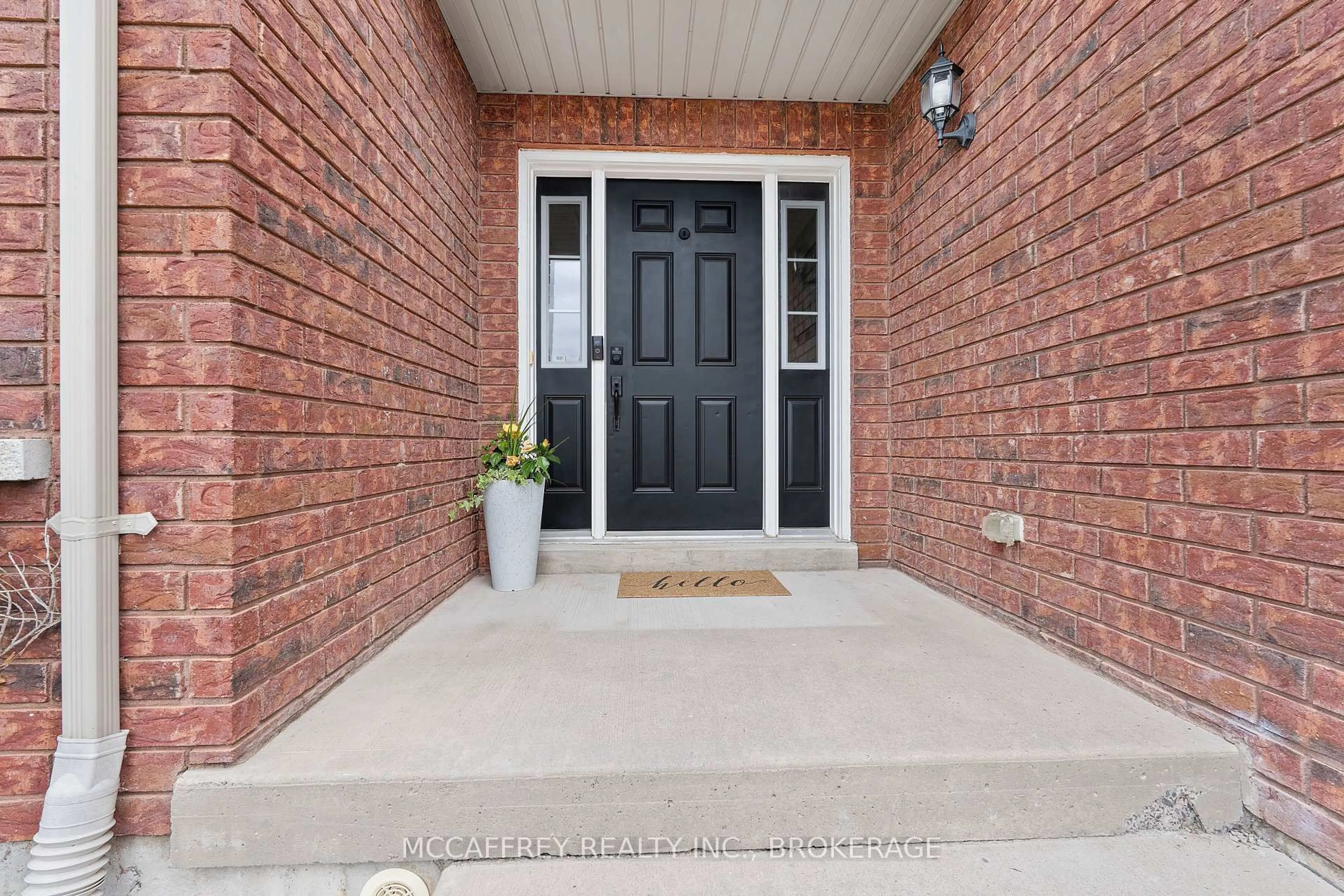 Indoor entryway for 37 Kanvers Way, Greater Napanee Ontario K7R 3P9