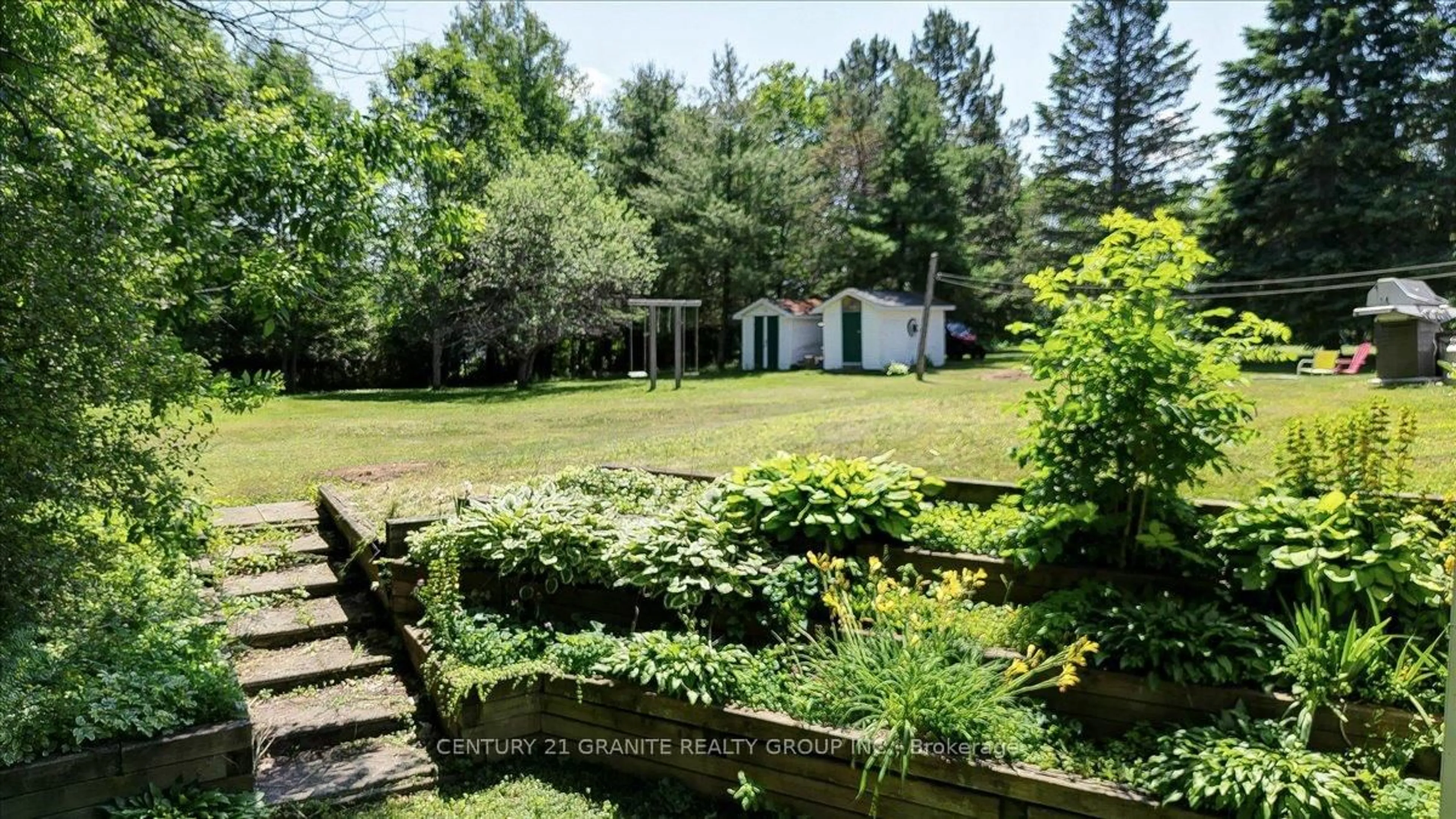 A pic from outside/outdoor area/front of a property/back of a property/a pic from drone, forest/trees view for 39 Golfview Dr, Bancroft Ontario K0L 1C0