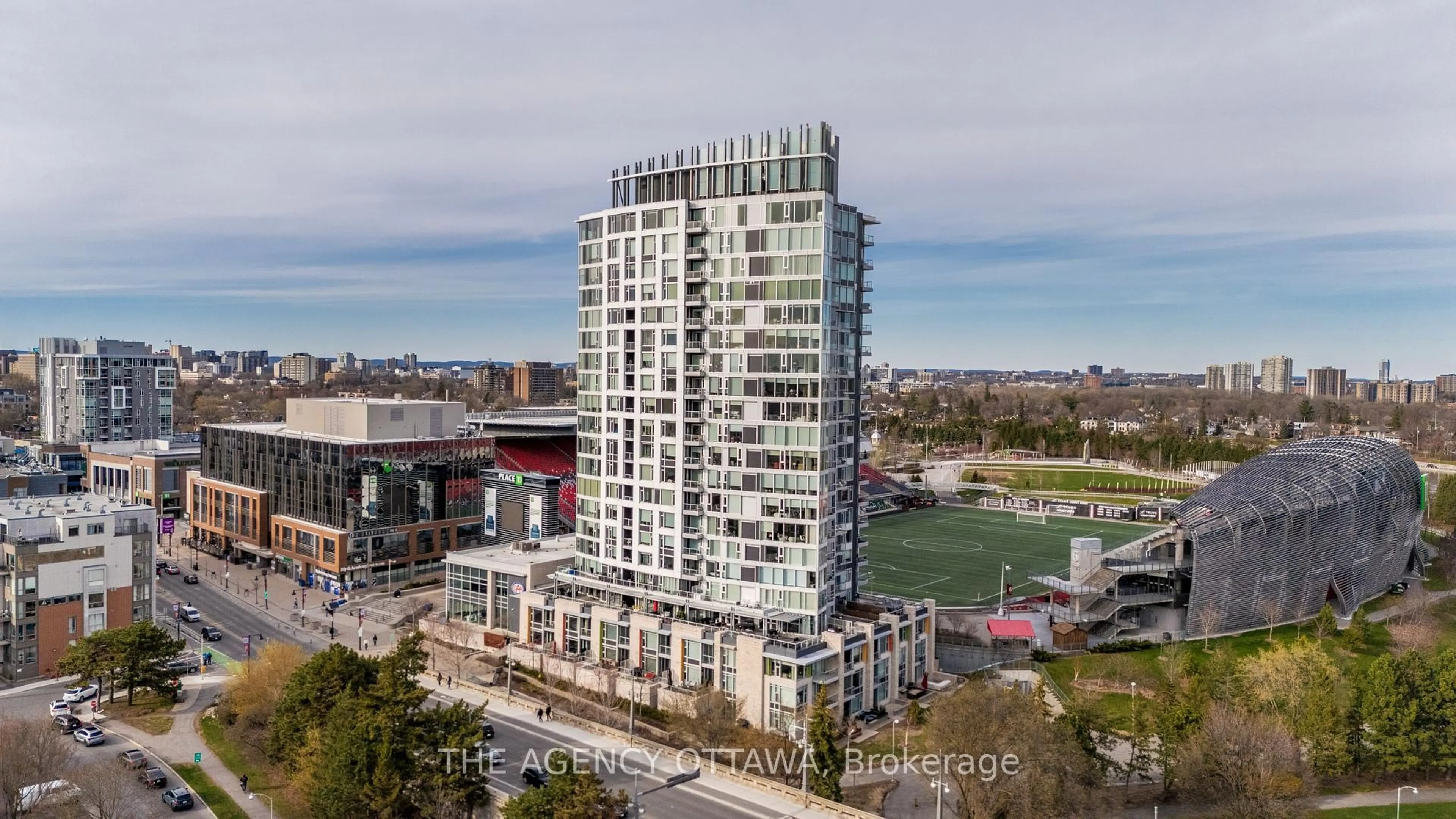 A pic from outside/outdoor area/front of a property/back of a property/a pic from drone, city buildings view from balcony for 1035 Bank St #709, Ottawa Ontario K1S 5K3