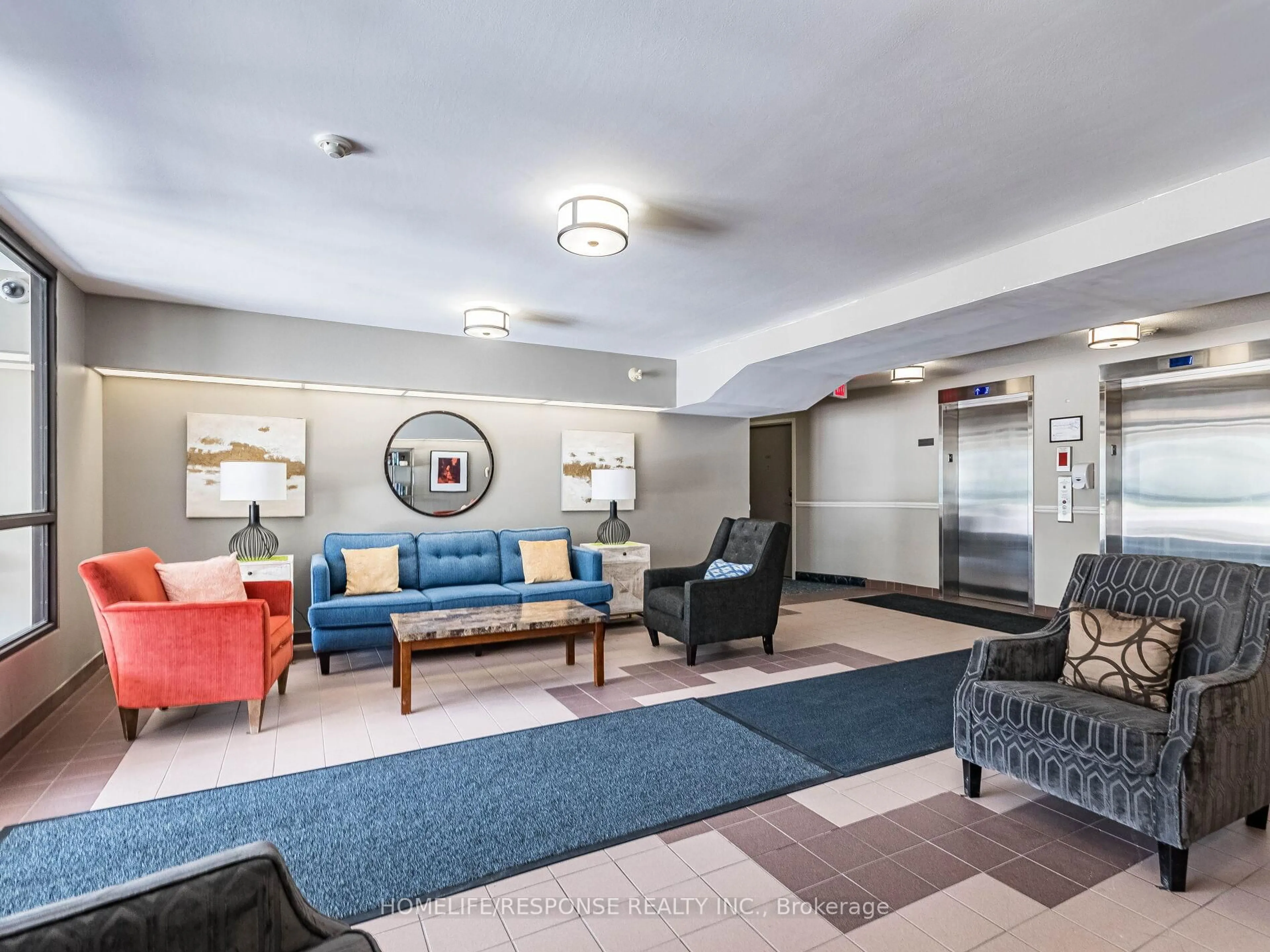 Lobby for 107 BAGOT St #214, Guelph Ontario N1H 8H5