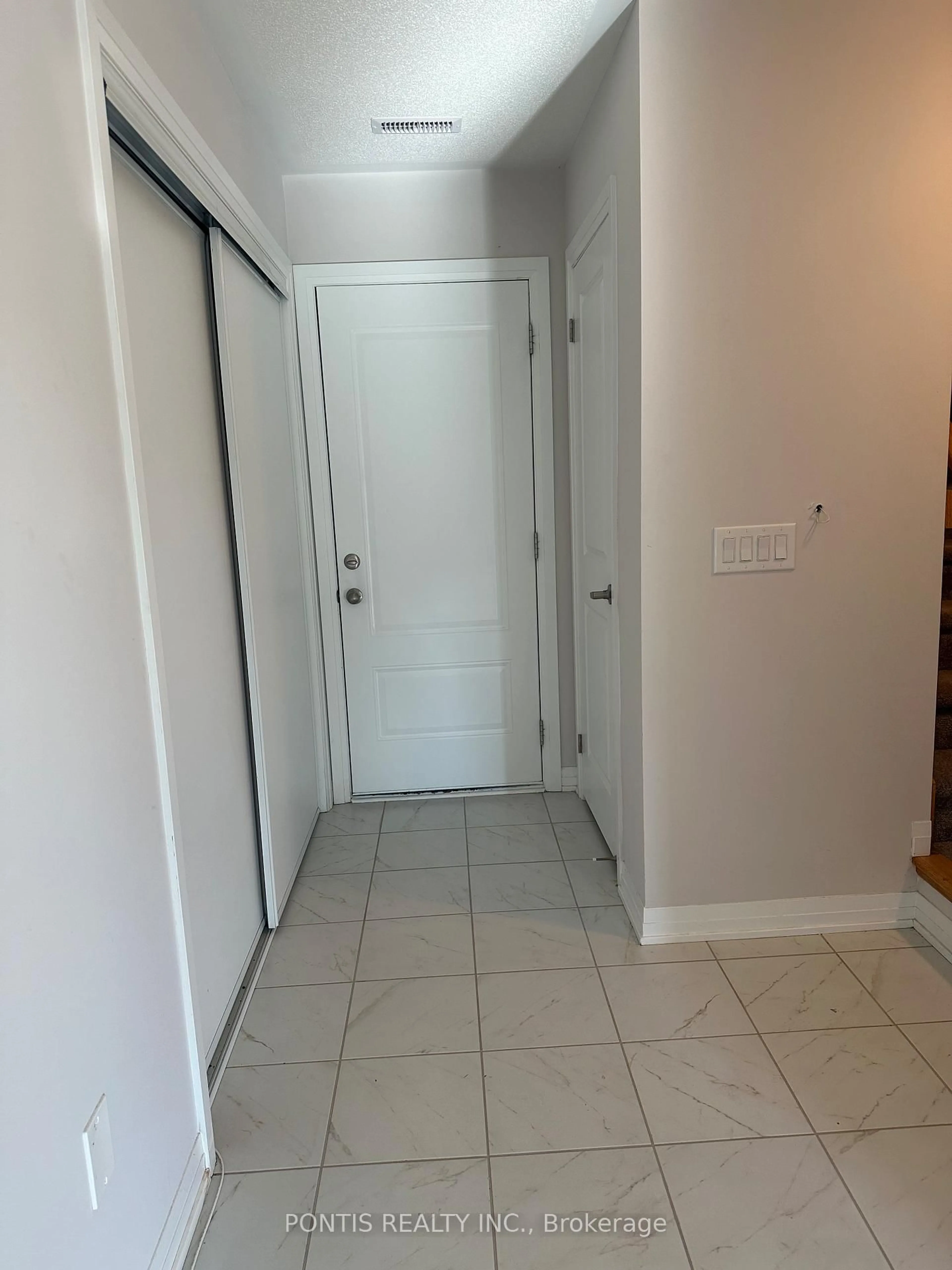 Unknown for 585 Colborne St #304, Brantford Ontario N3S 3M7