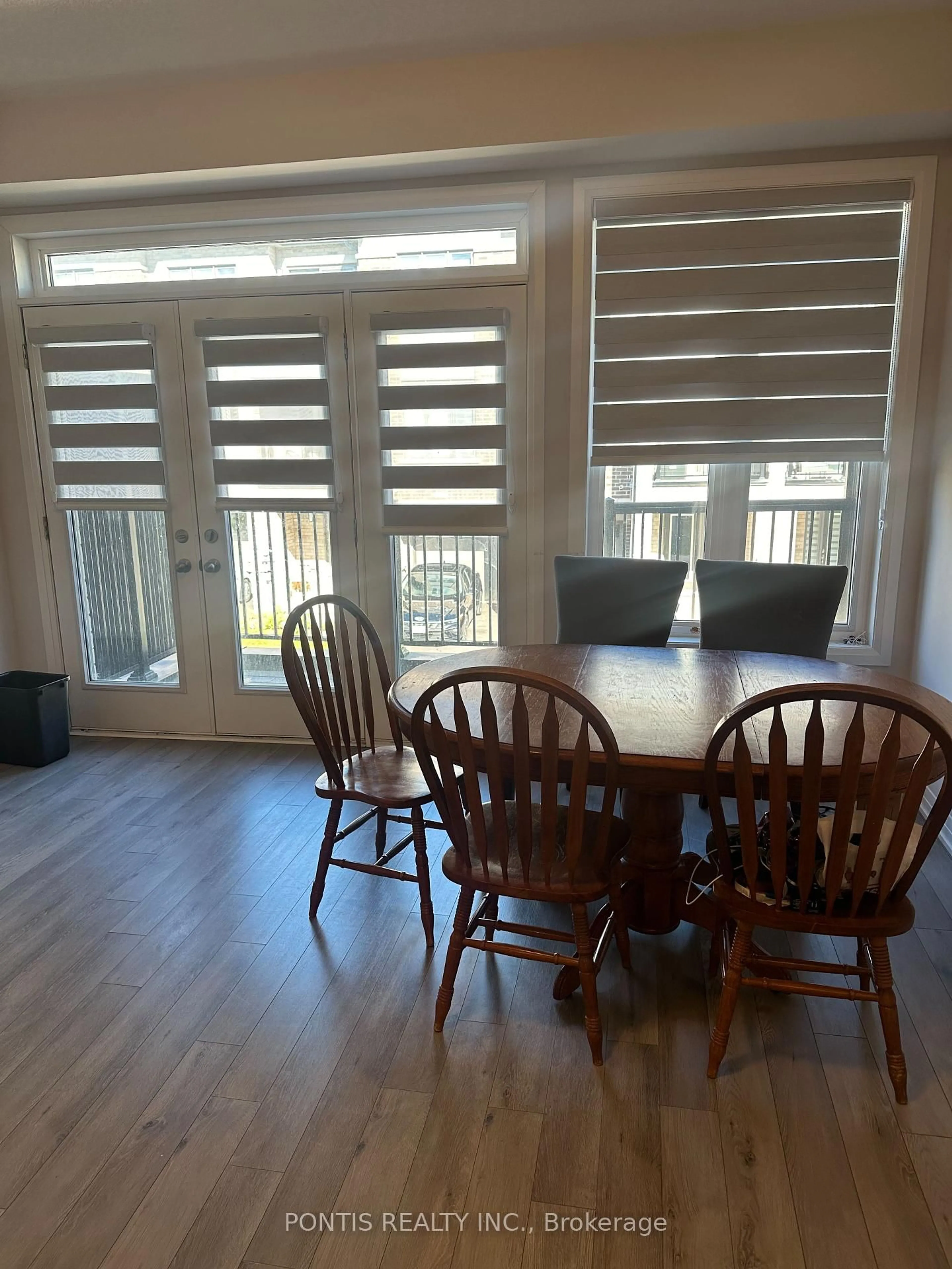 Dining room, wood/laminate floor for 585 Colborne St #304, Brantford Ontario N3S 3M7