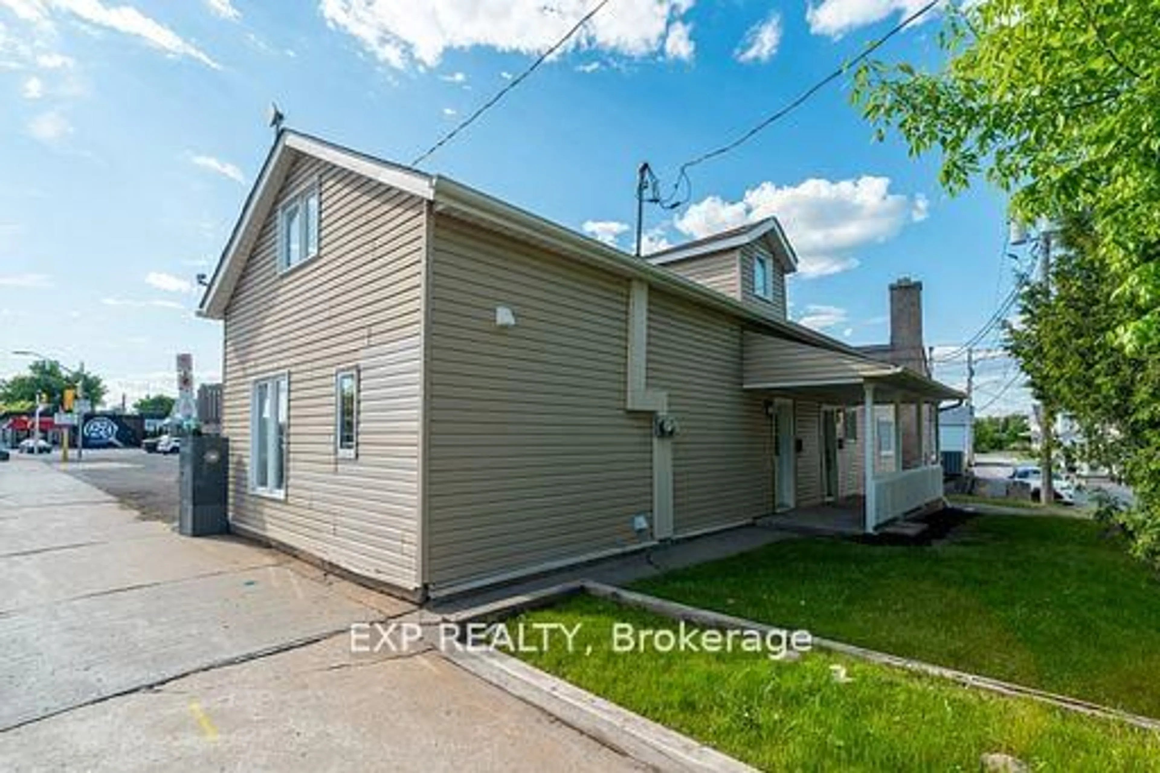 A pic from outside/outdoor area/front of a property/back of a property/a pic from drone, street for 467 Main St, Hawkesbury Ontario K6A 2S6