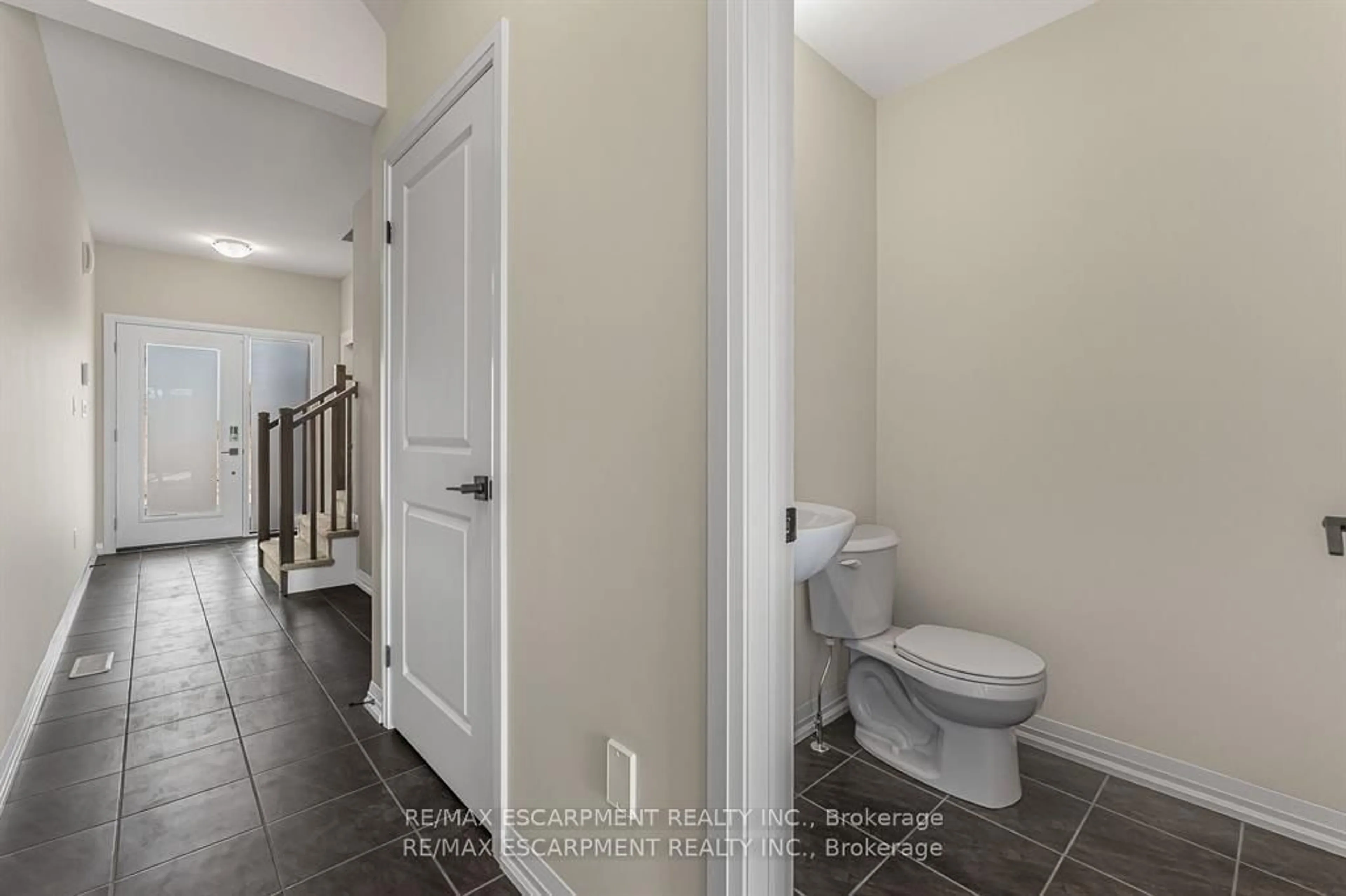 Unknown for 142 Willson Dr, Thorold Ontario L3B 0A1