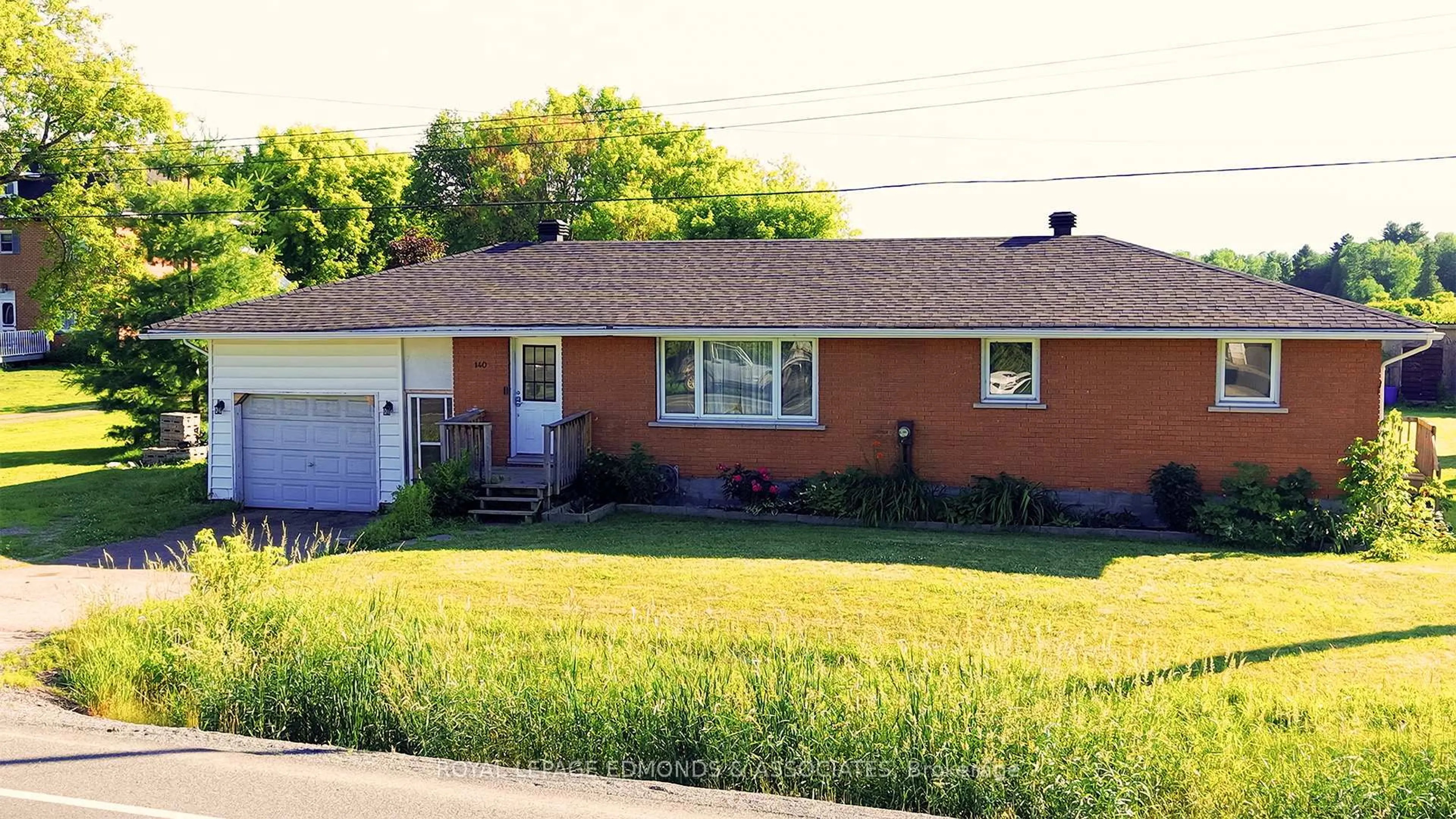 Unknown for 140 Mud Lake Rd, Pembroke Ontario K8A 6W4
