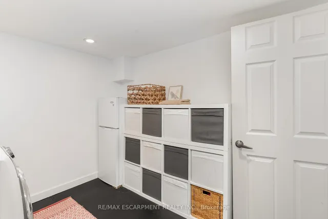 Additional property image - 21 Prospect St