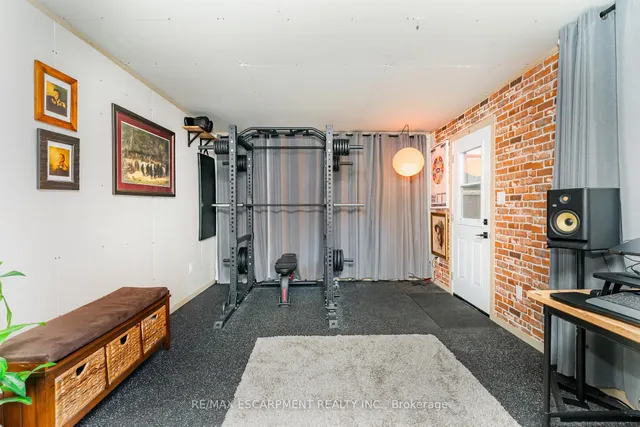 Additional property image - 21 Prospect St