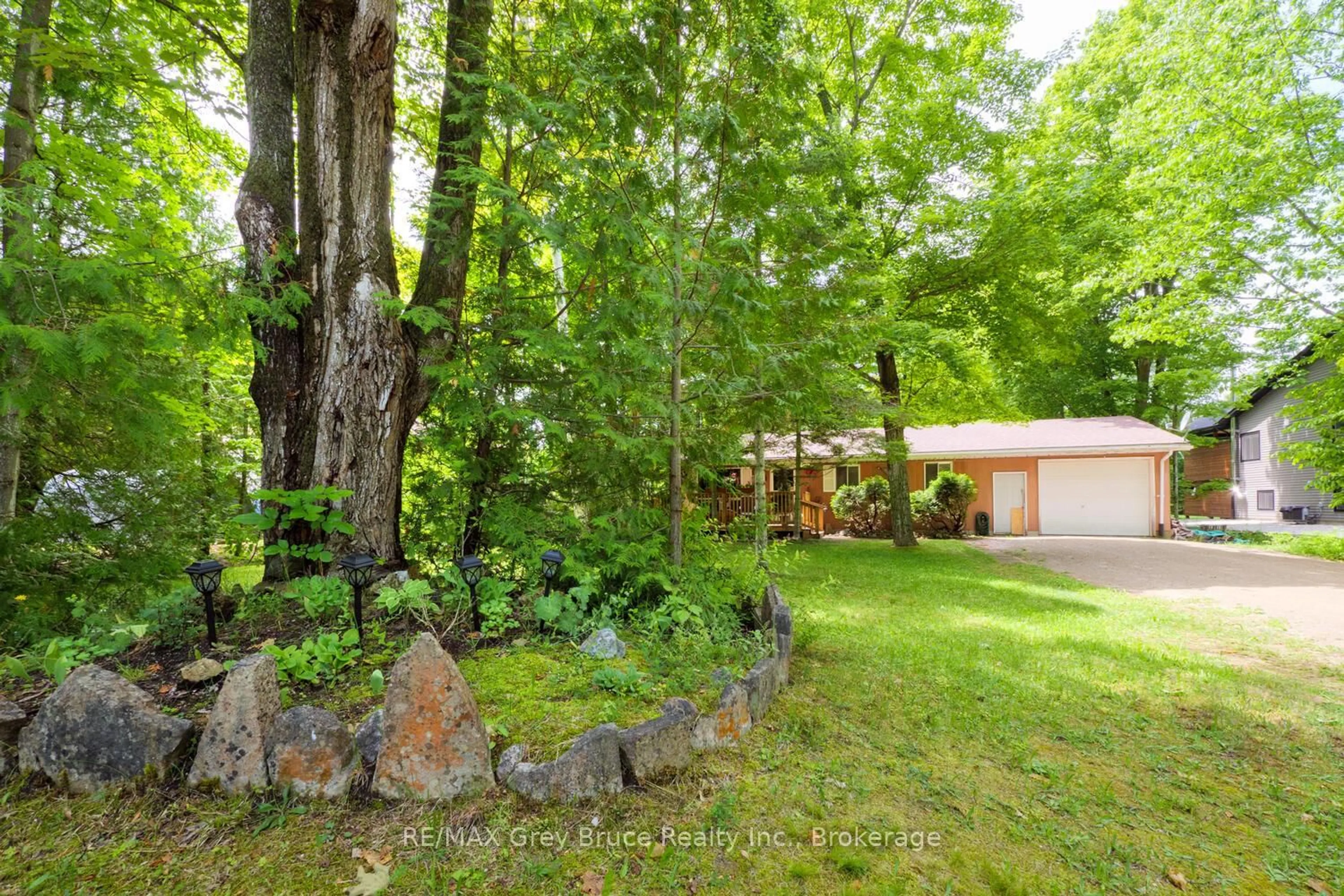 Unknown for 46 Rolling Hills Dr, South Bruce Peninsula Ontario N0H 2T0