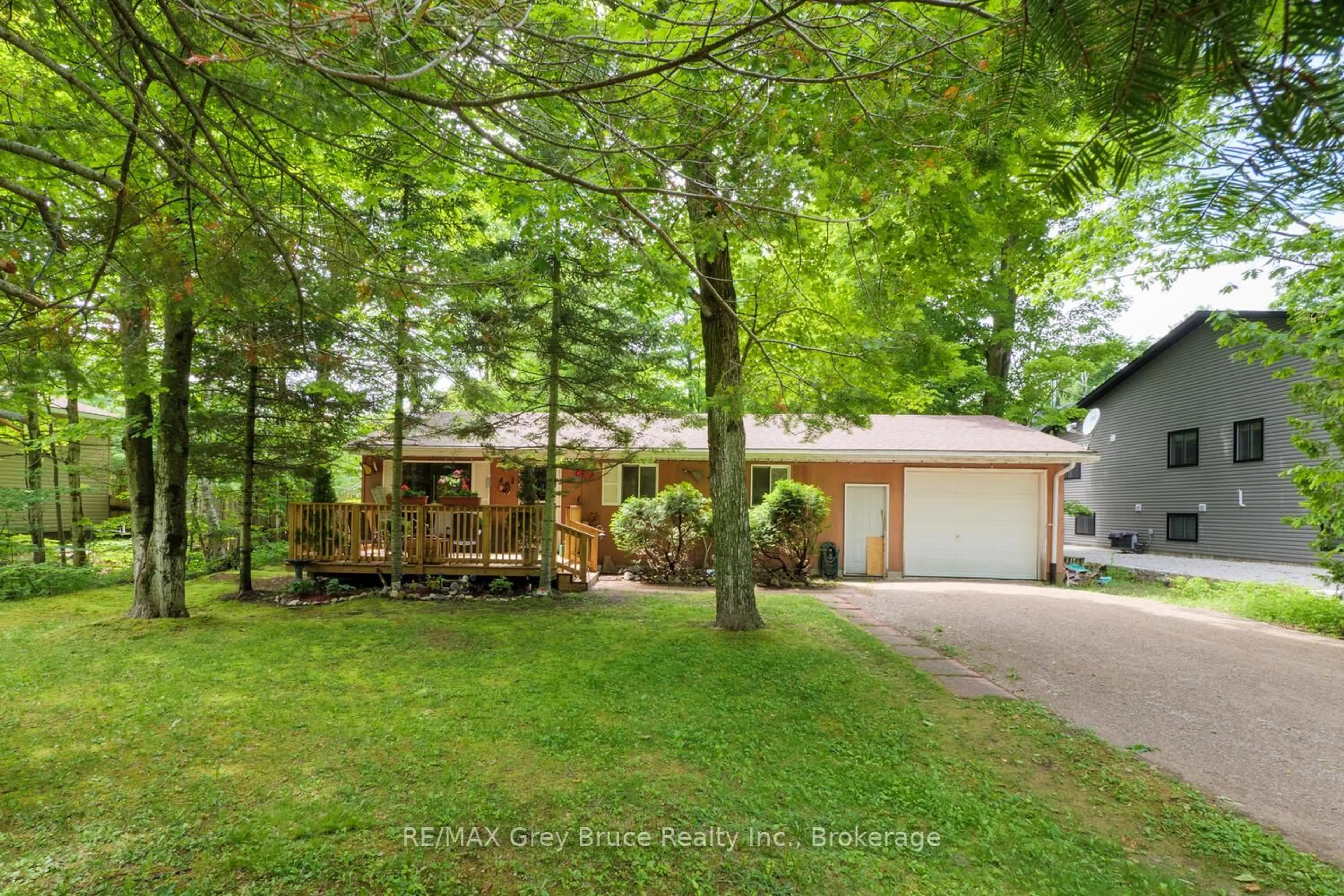 Unknown for 46 Rolling Hills Dr, South Bruce Peninsula Ontario N0H 2T0