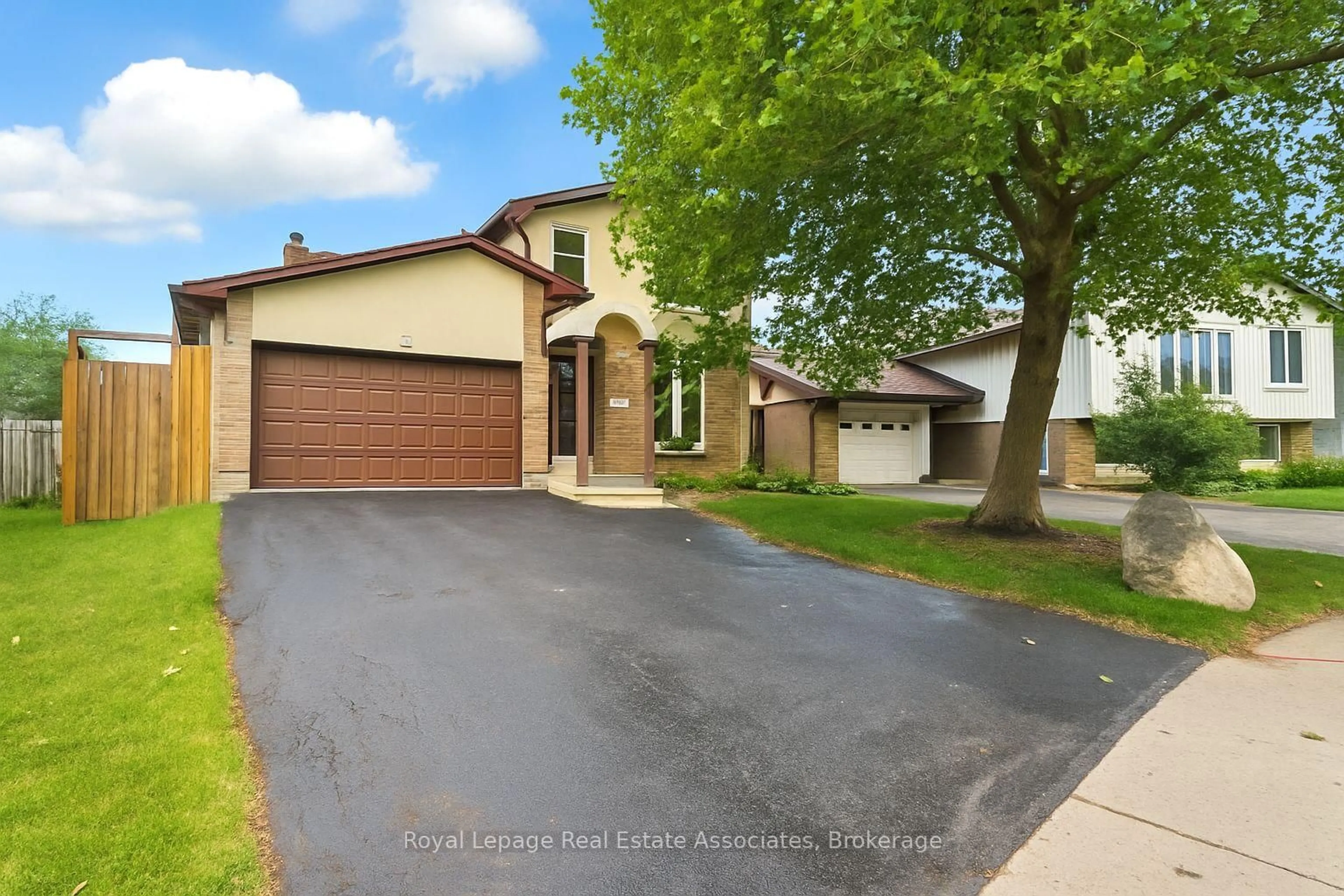 Home with brick exterior material, street for 16 Hart Cres, London South Ontario N6E 2W6